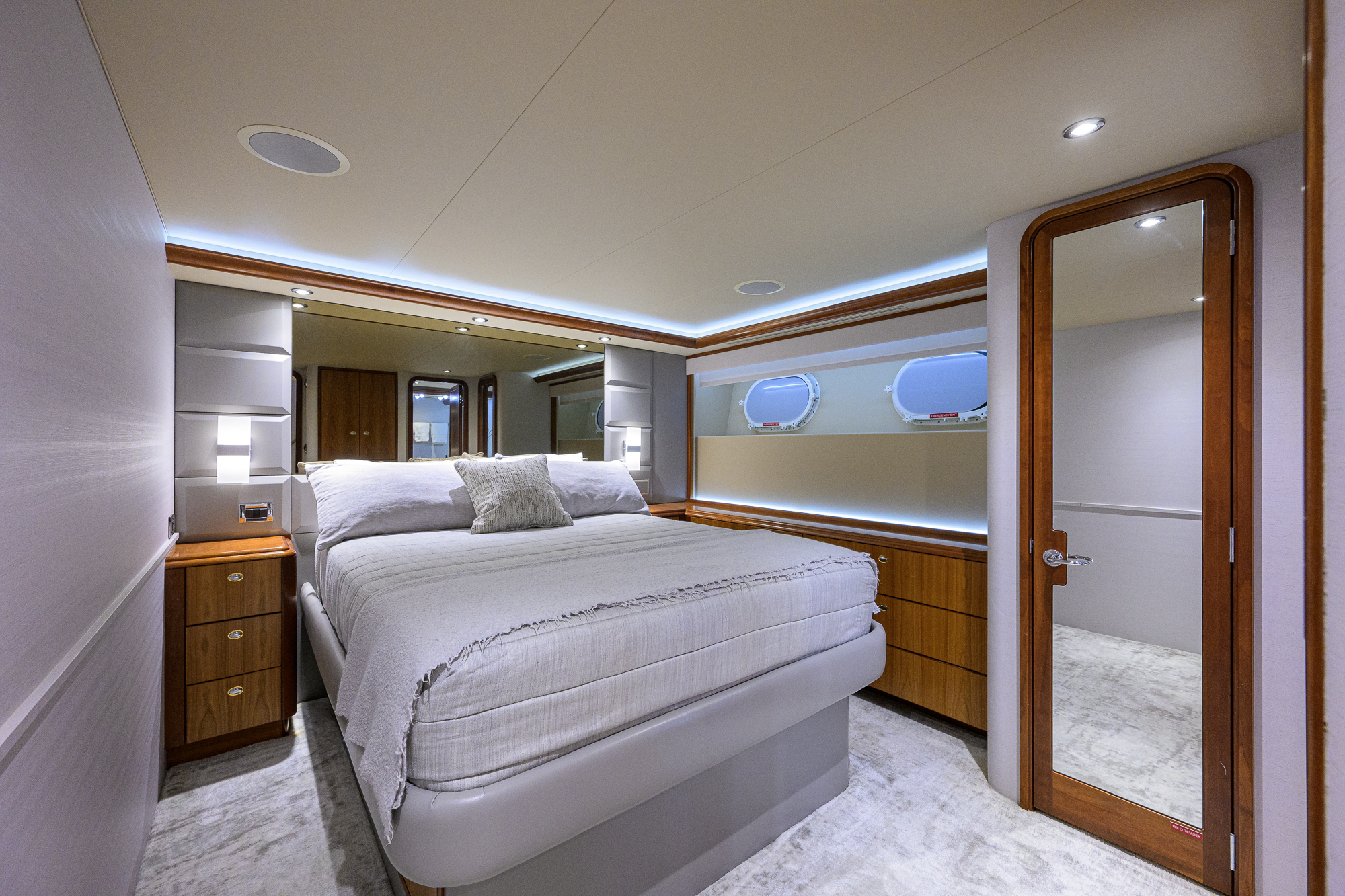 Breezy Day yacht photo 192