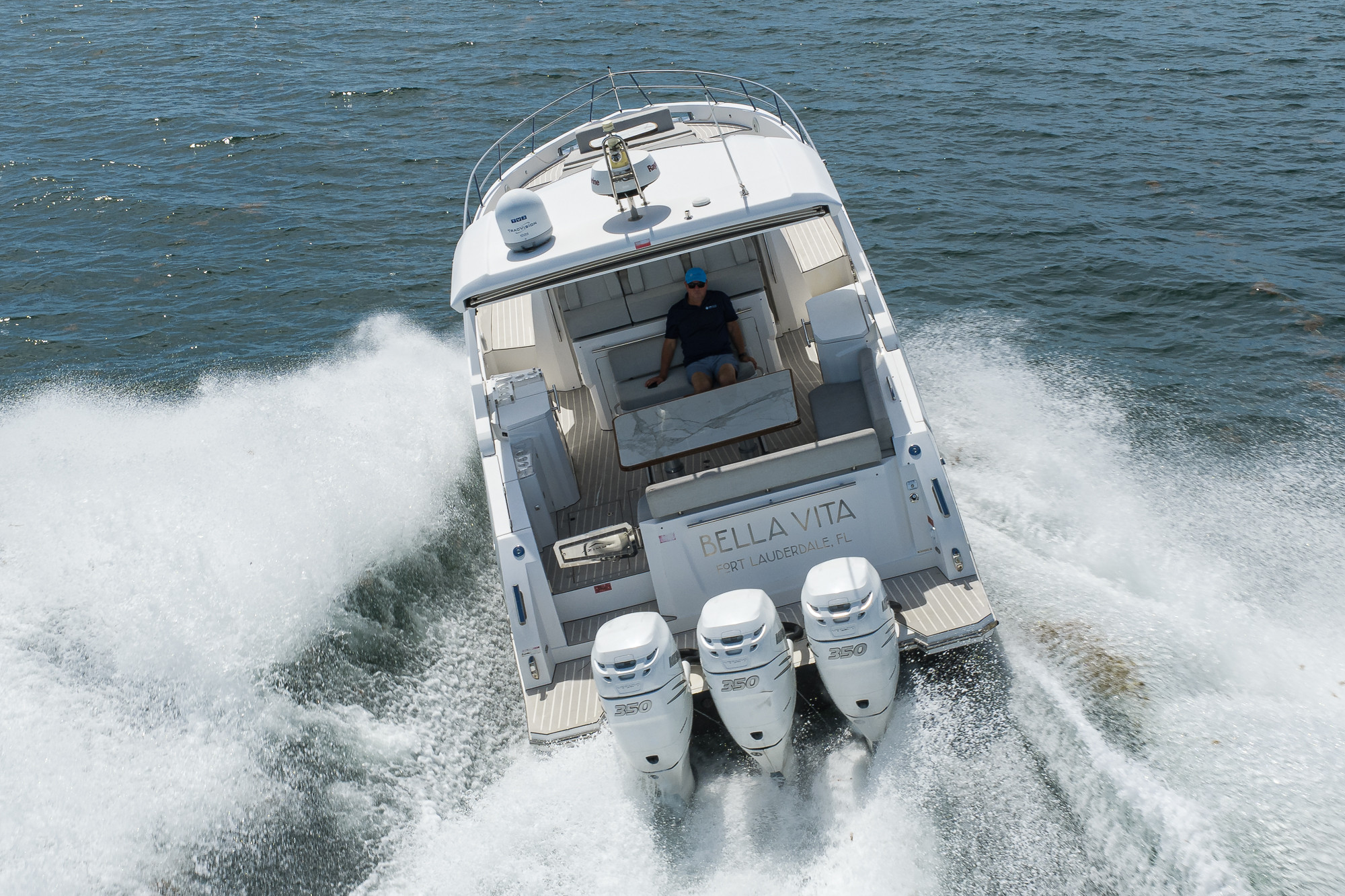 Bella Vita yacht photo 27