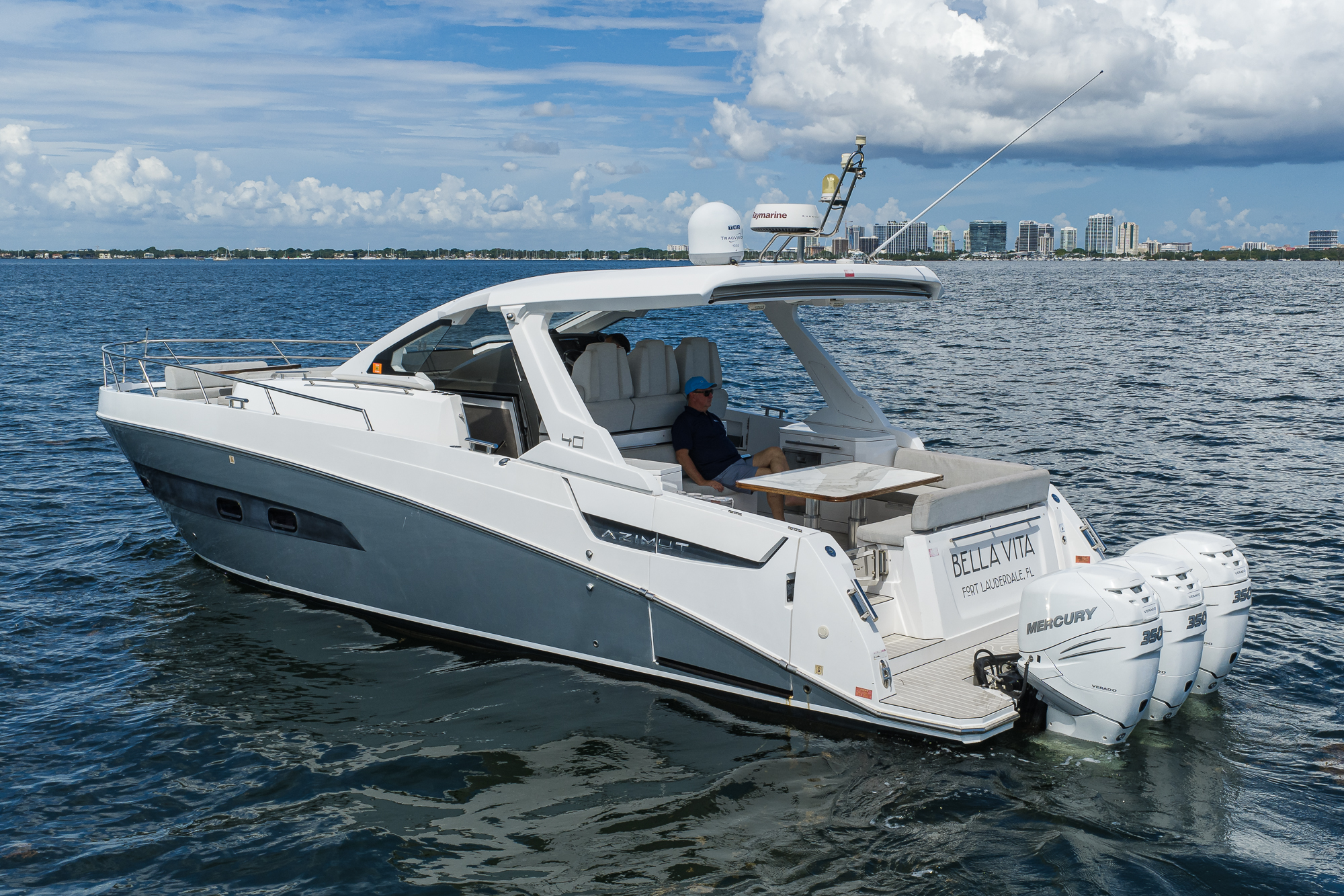 Bella Vita yacht photo 8
