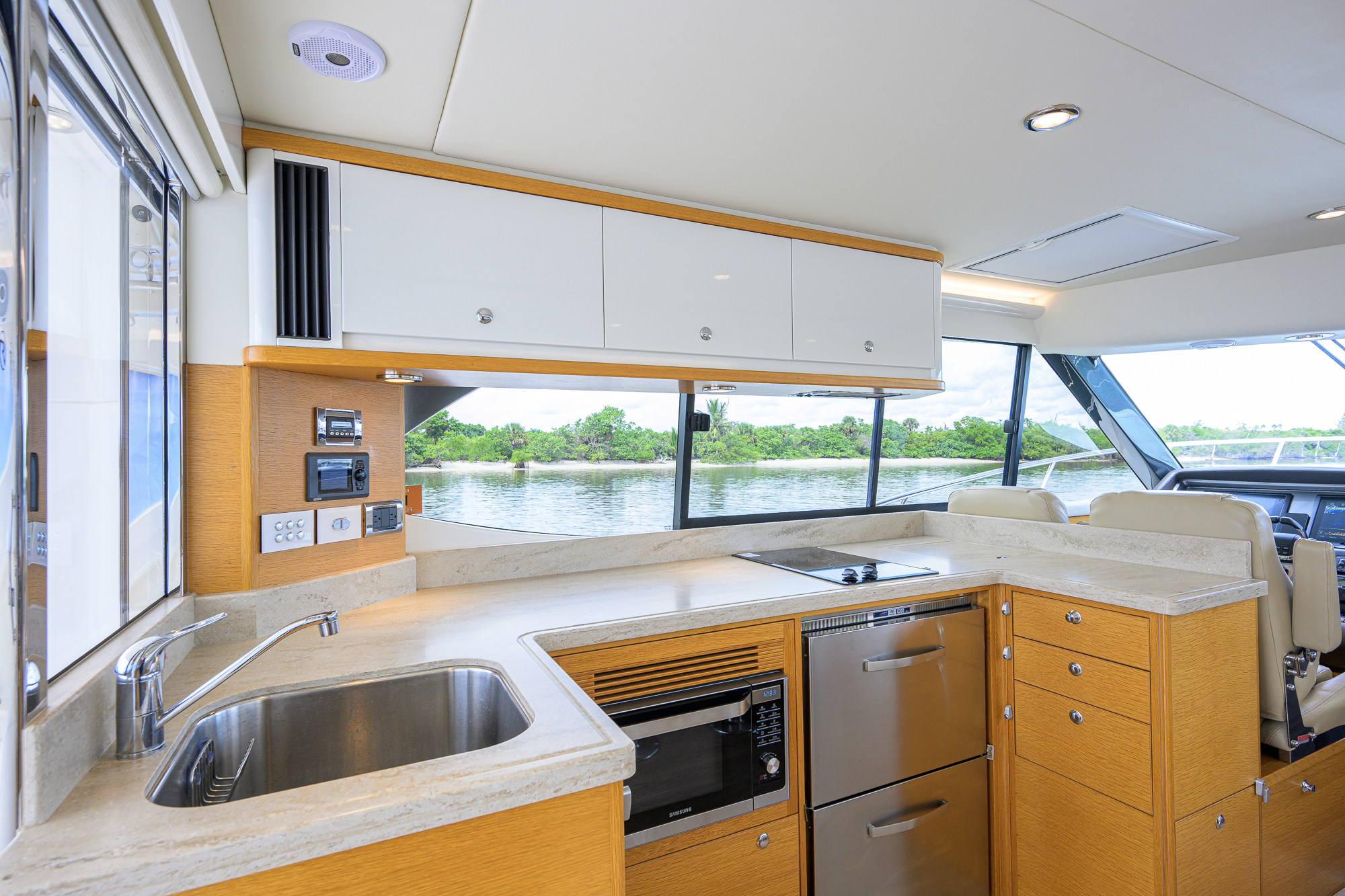 Aquarius yacht photo 56