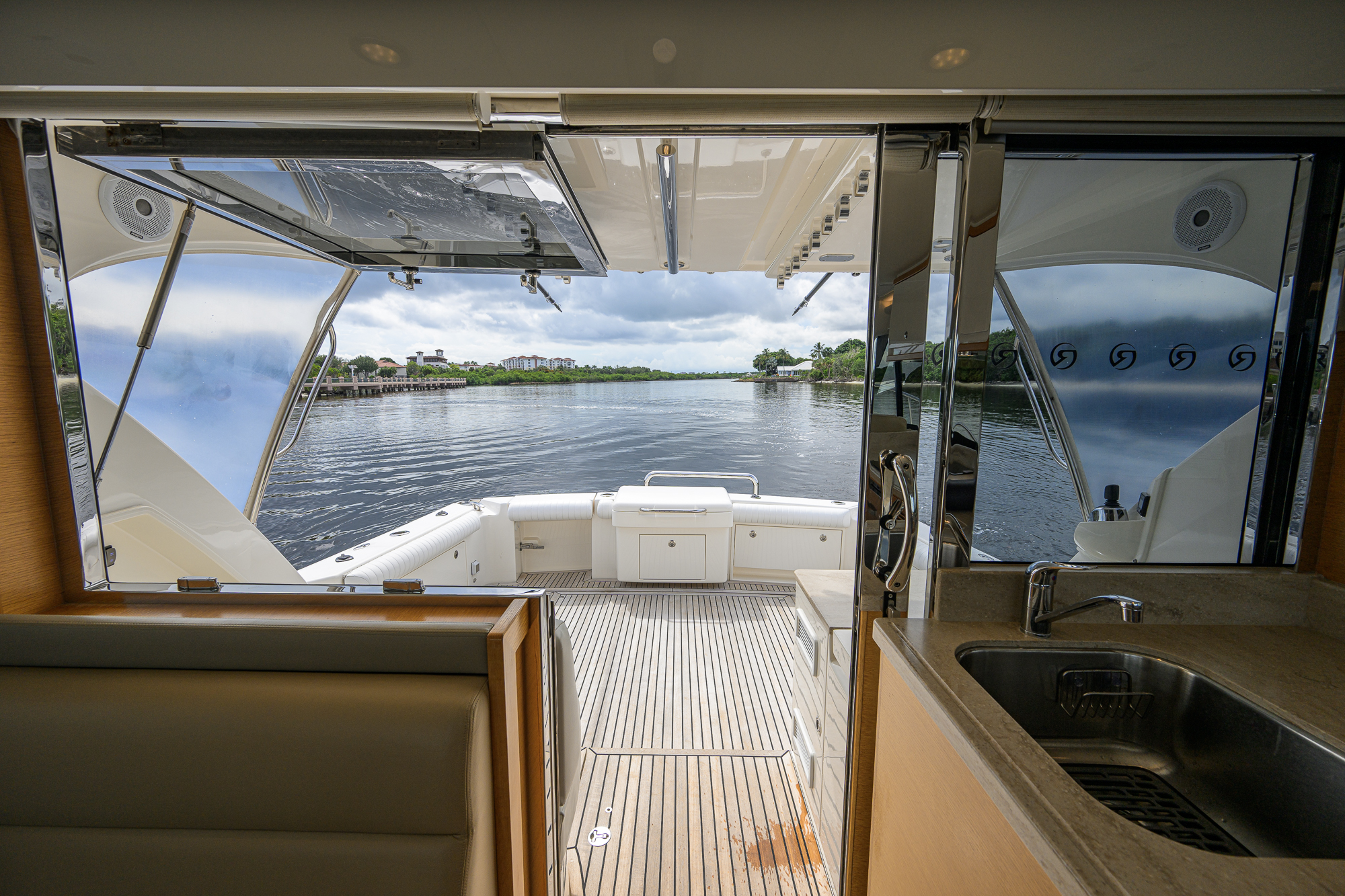 Aquarius yacht photo 25