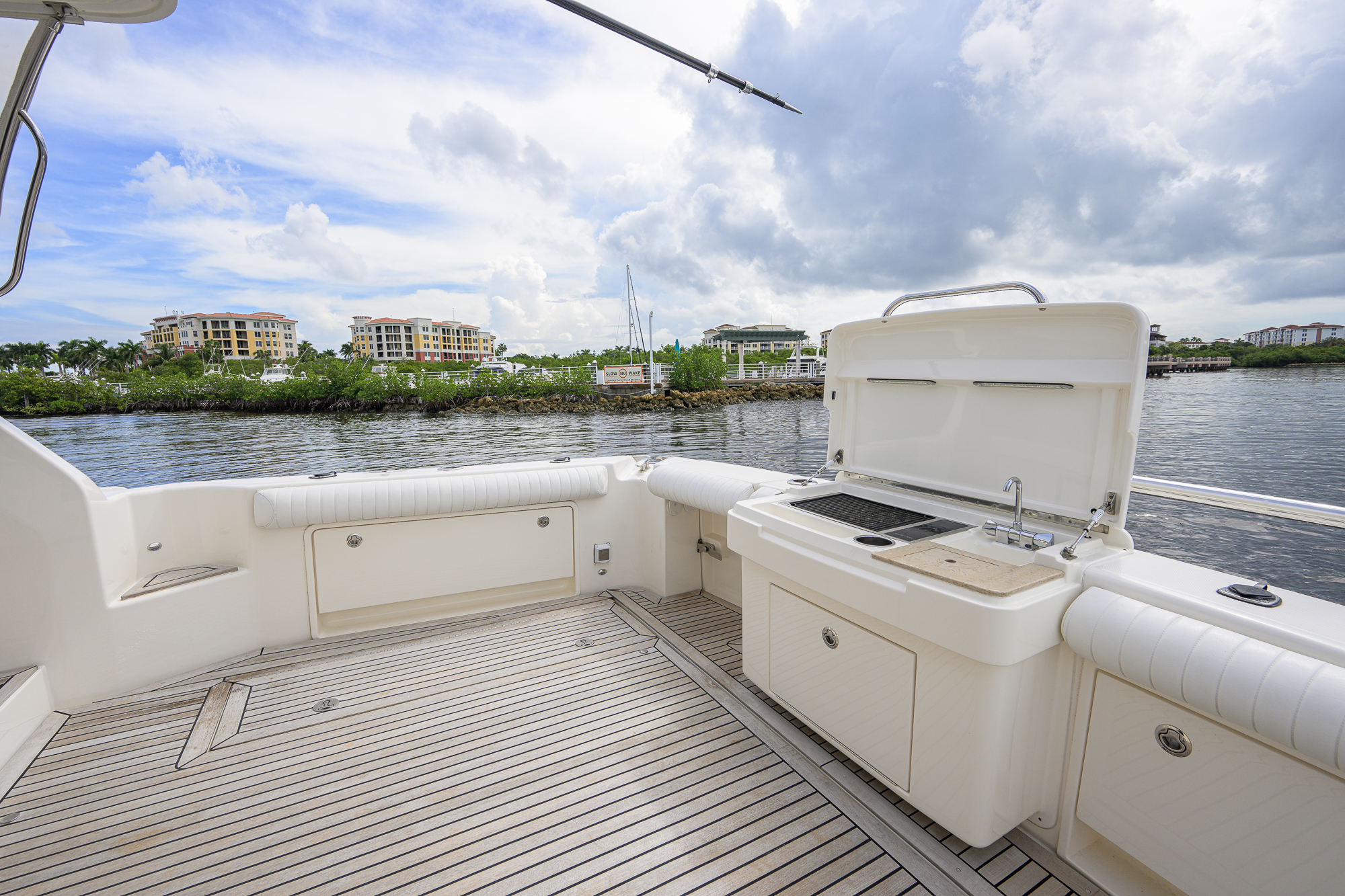 Aquarius yacht photo 34