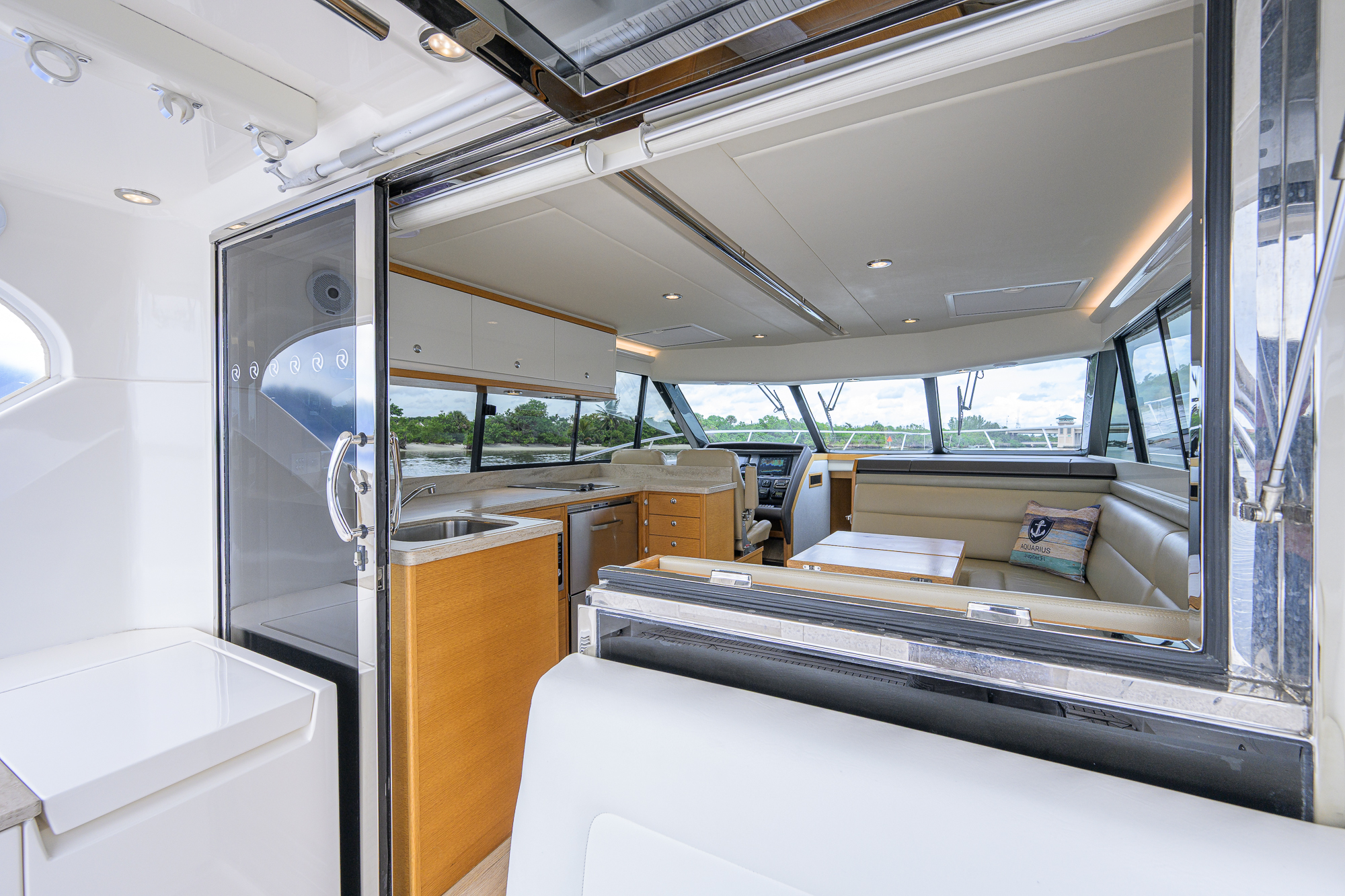 Aquarius yacht photo 46