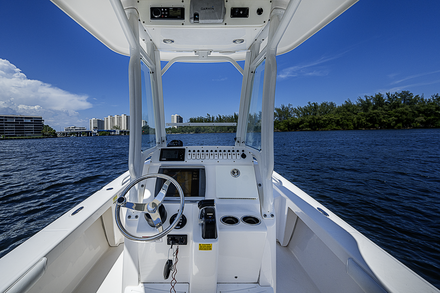 24 Everglades yacht photo 54