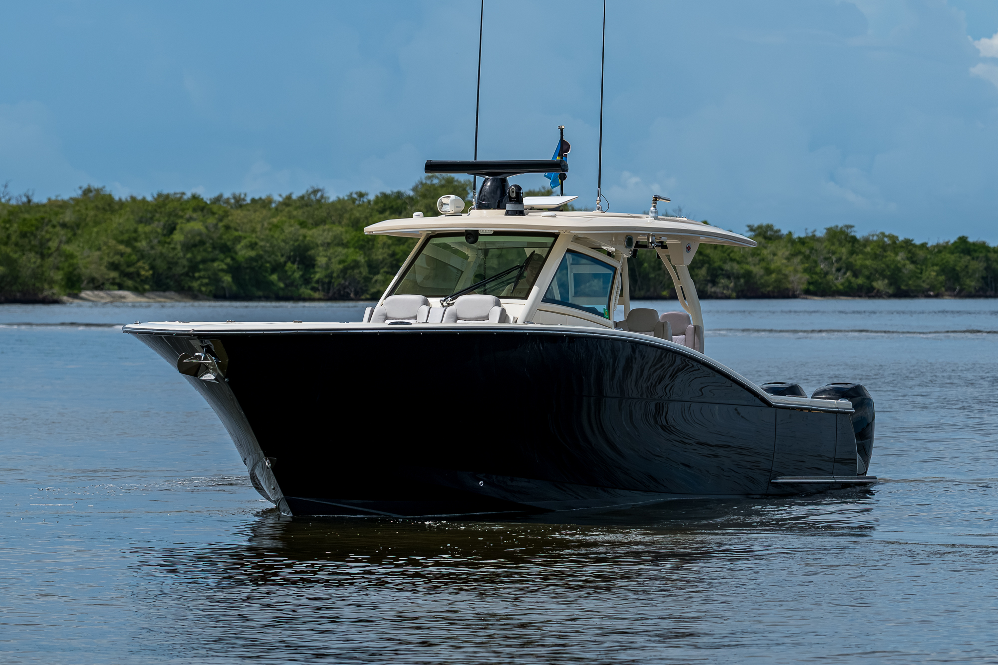 42 Scout yacht photo 7
