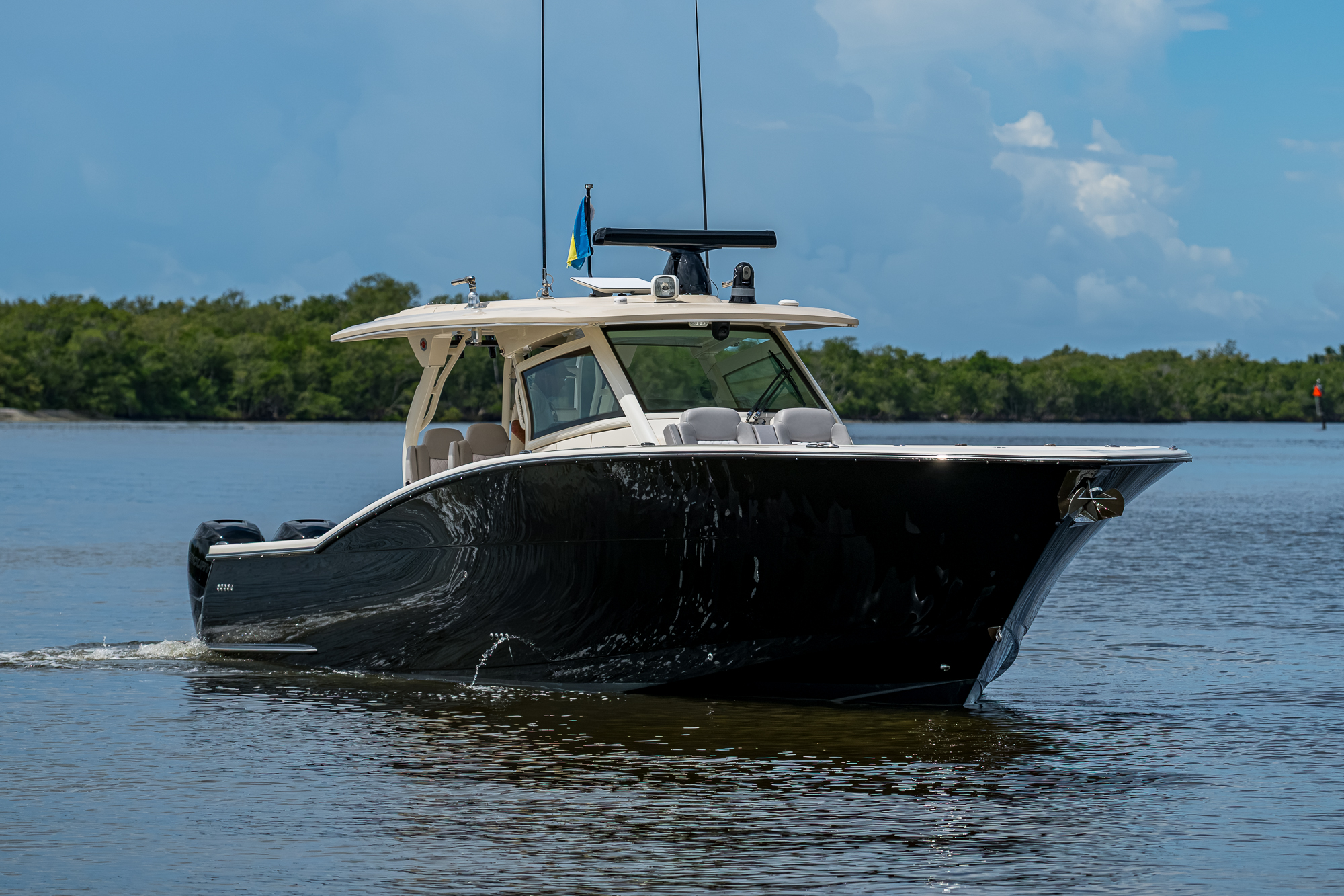42 Scout yacht photo 5