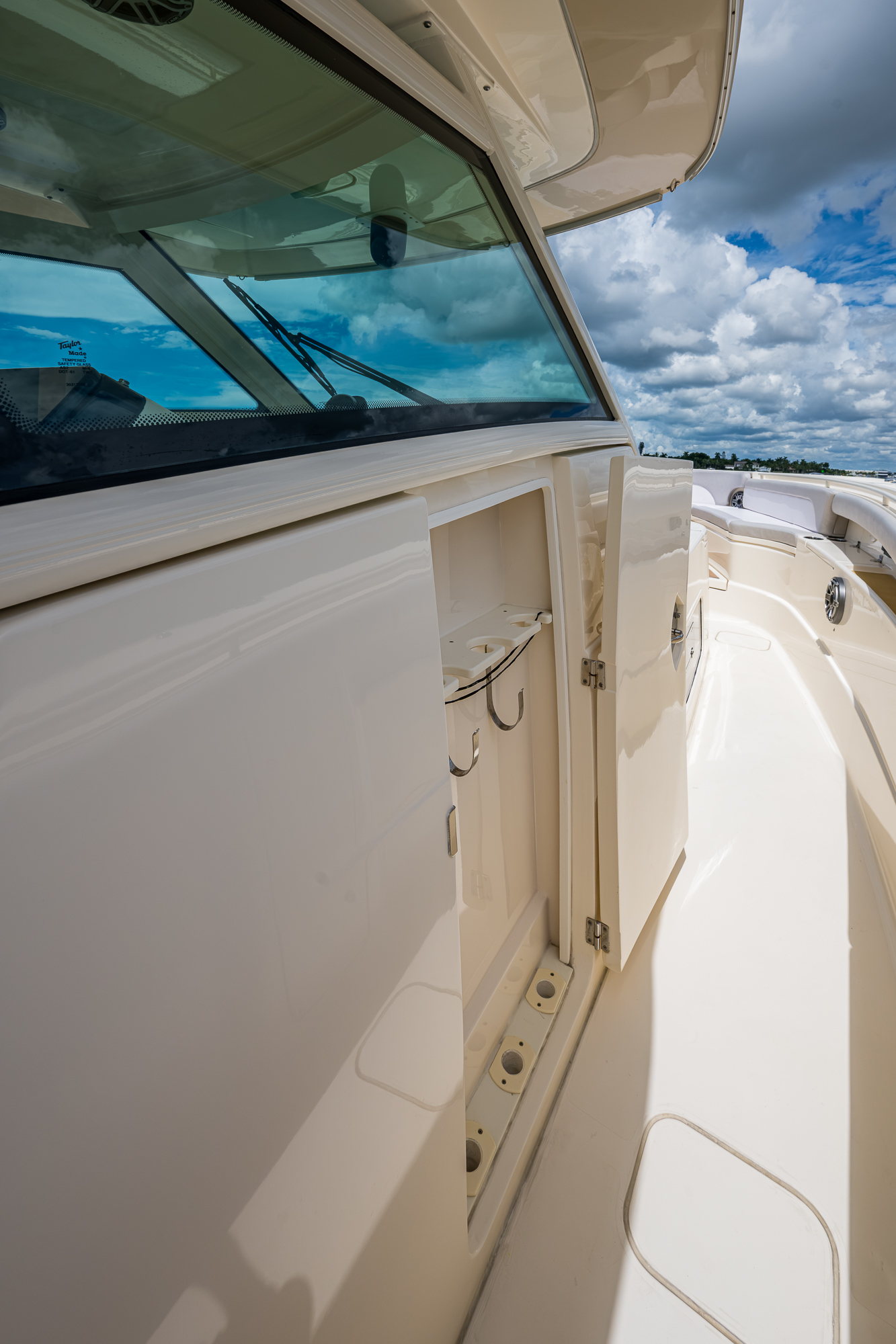 42 Scout yacht photo 95