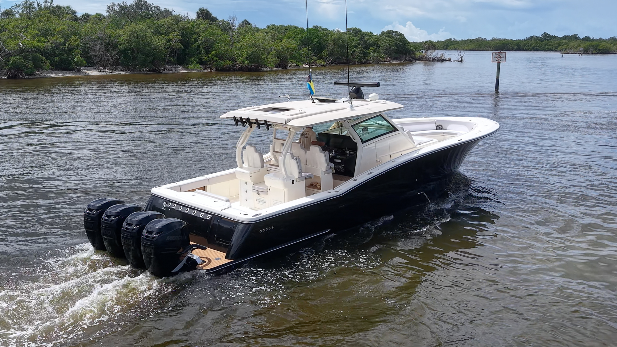 42 Scout yacht photo 25