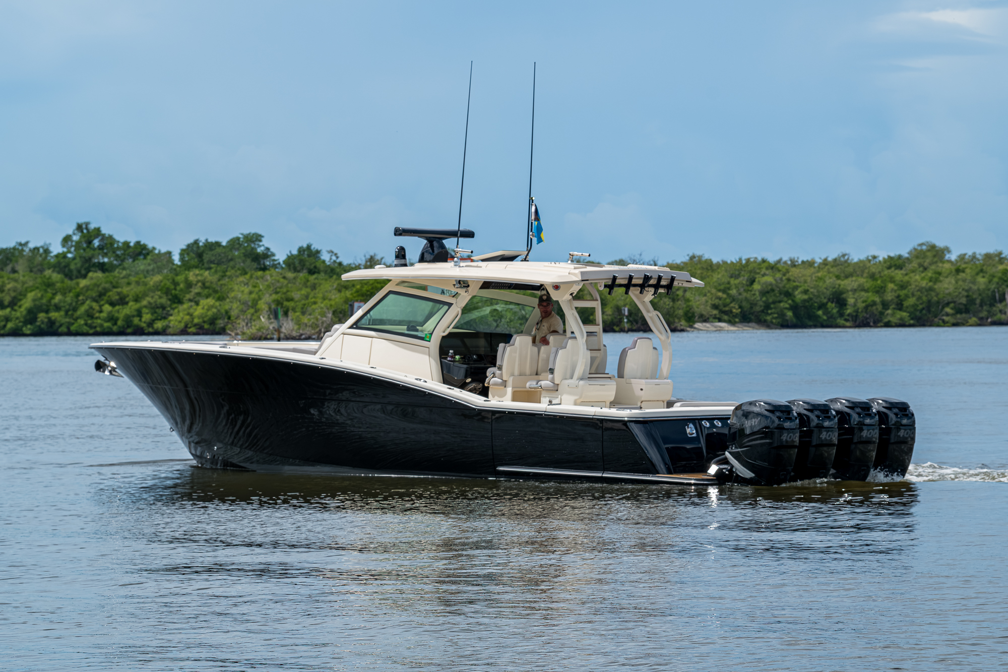 42 Scout yacht photo 14