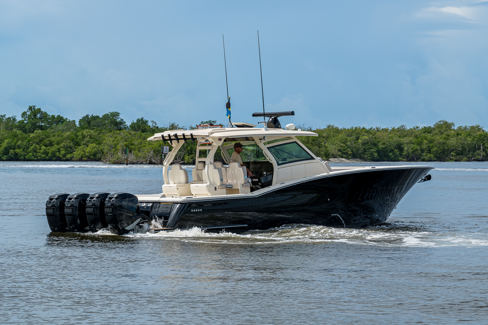 42 Scout yacht photo 20