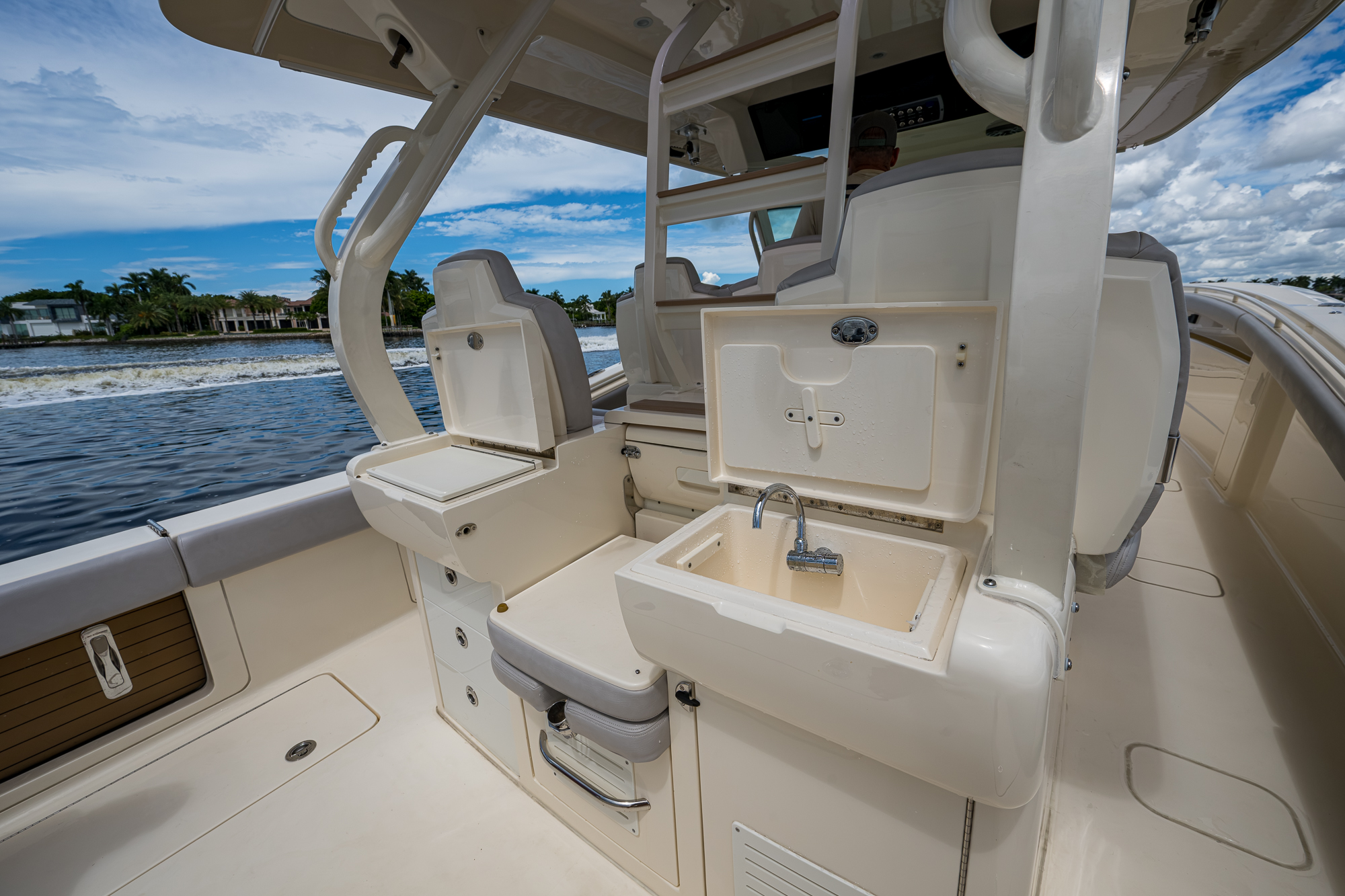 42 Scout yacht photo 79