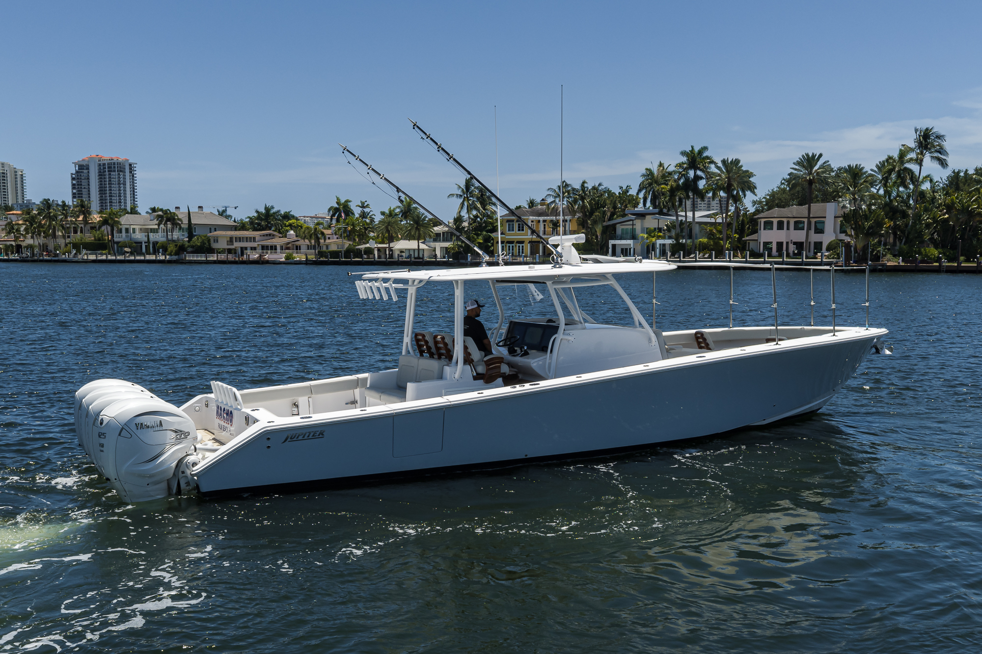 Nacho yacht photo 6