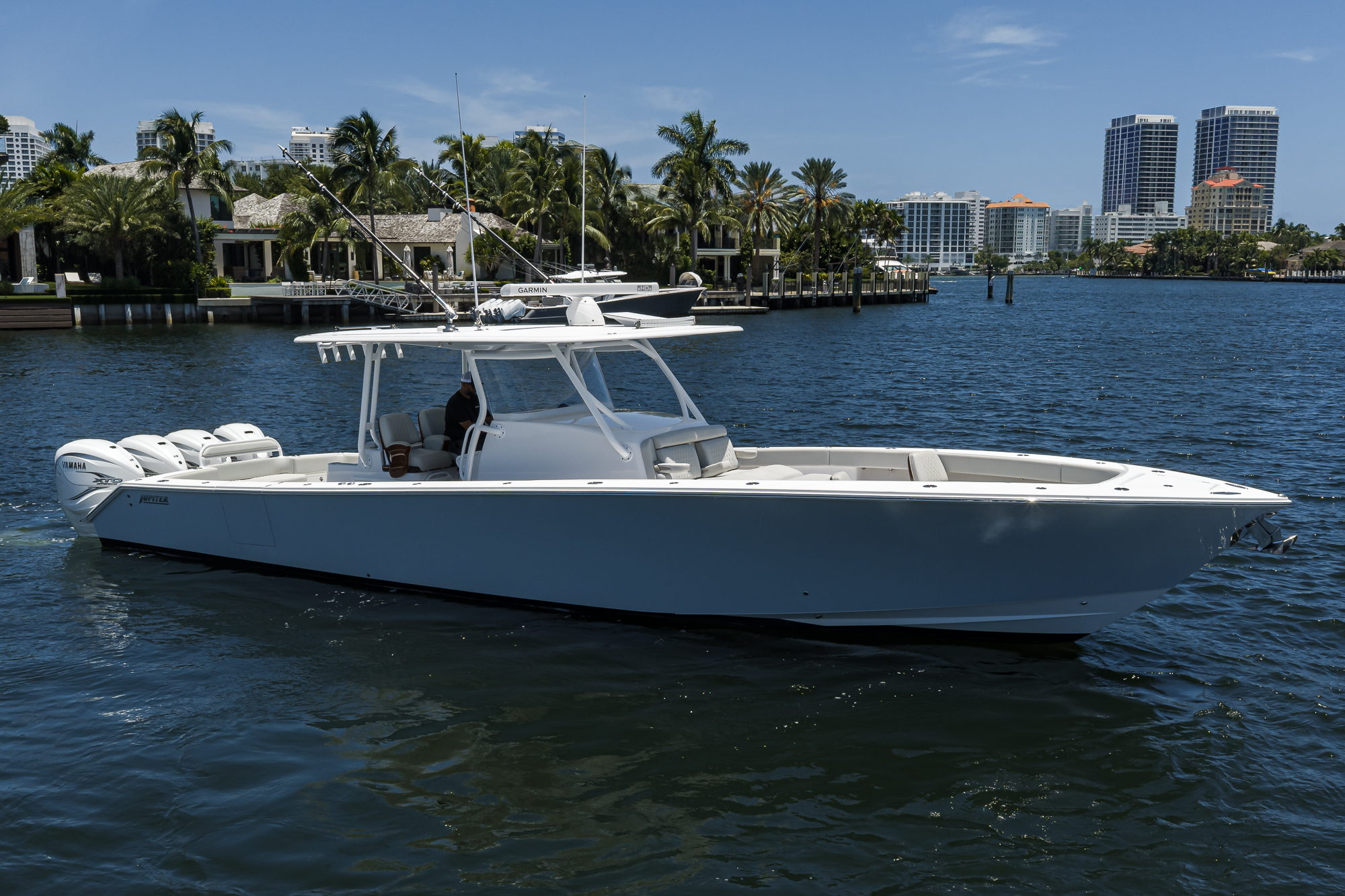 Nacho yacht photo 11