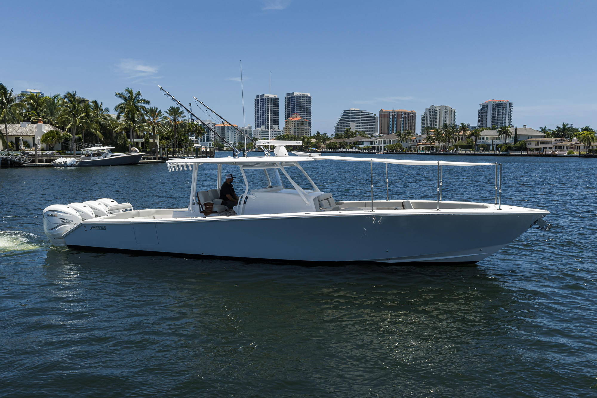 Nacho yacht photo 1