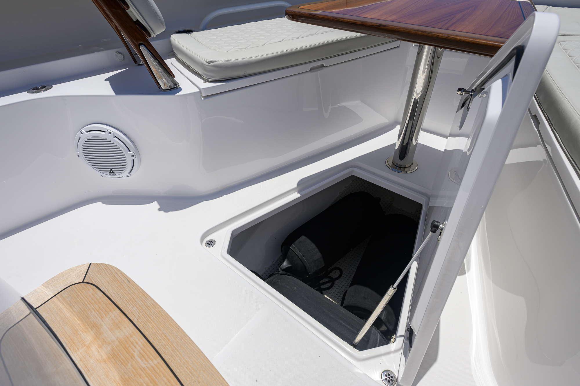 Nacho yacht photo 36