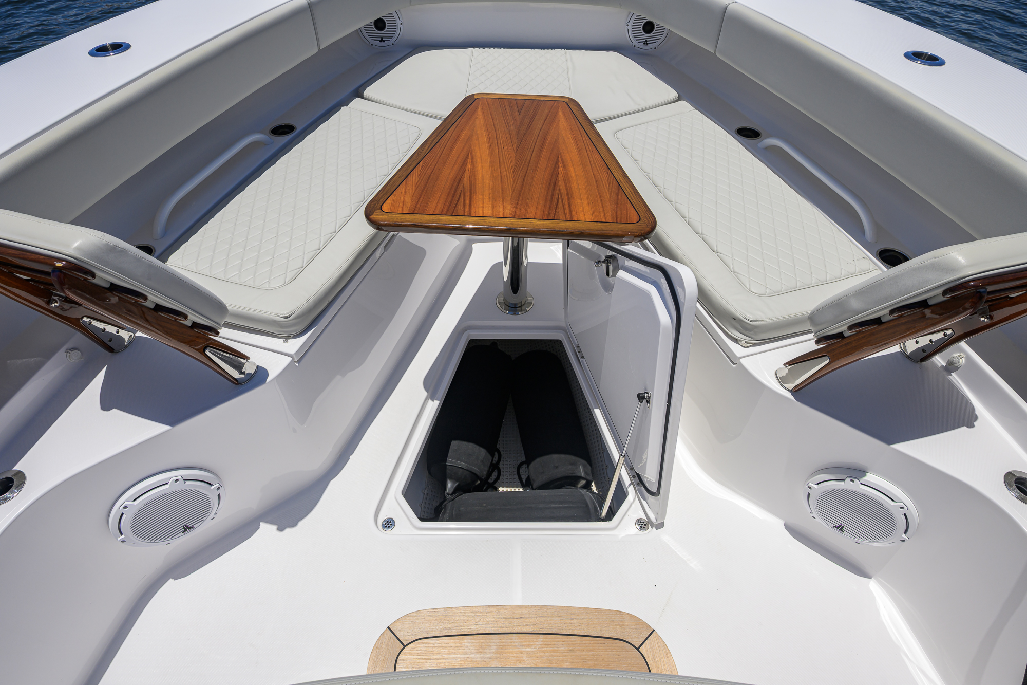 Nacho yacht photo 35