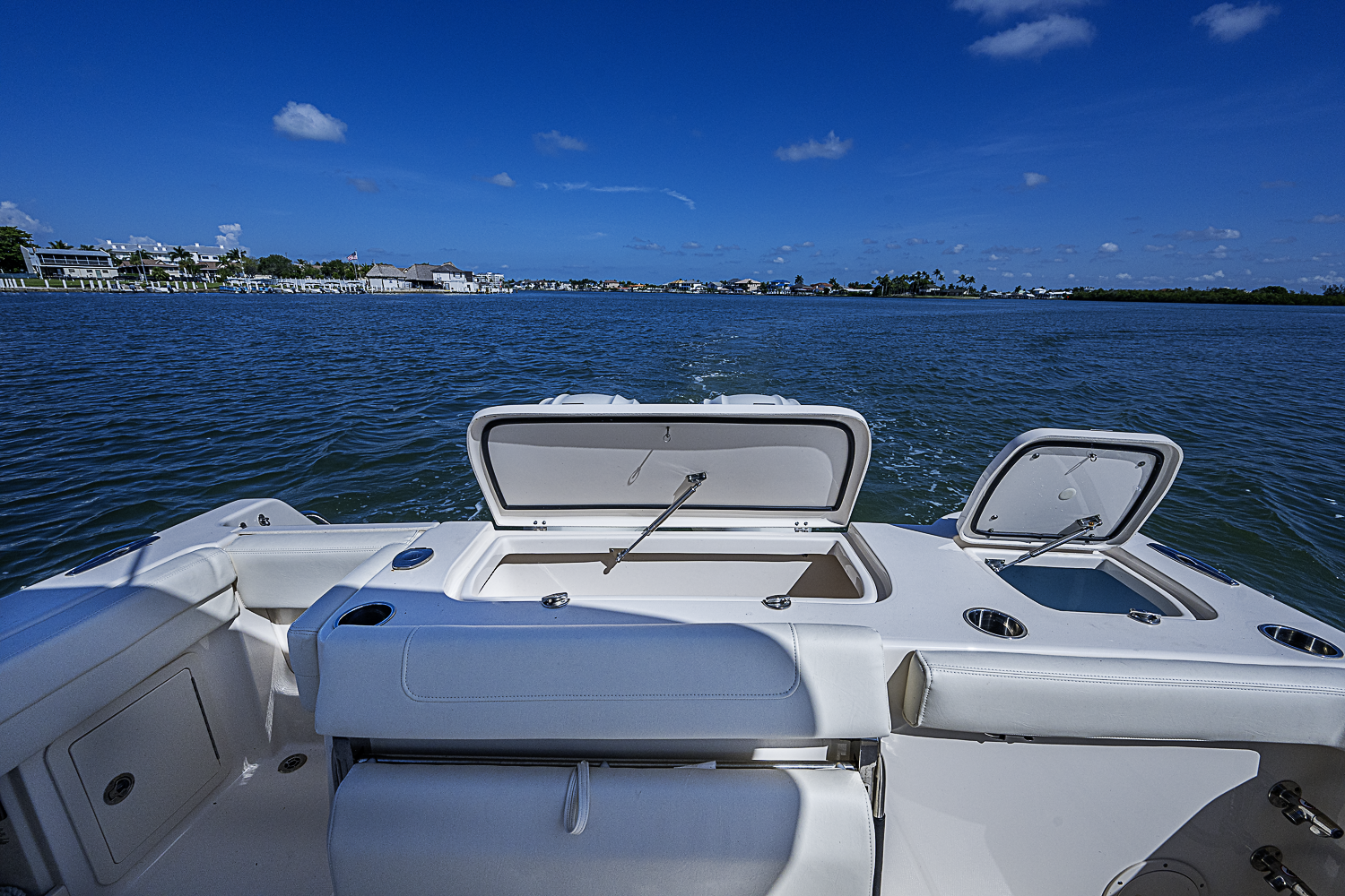 Parrotts Perch yacht photo 36