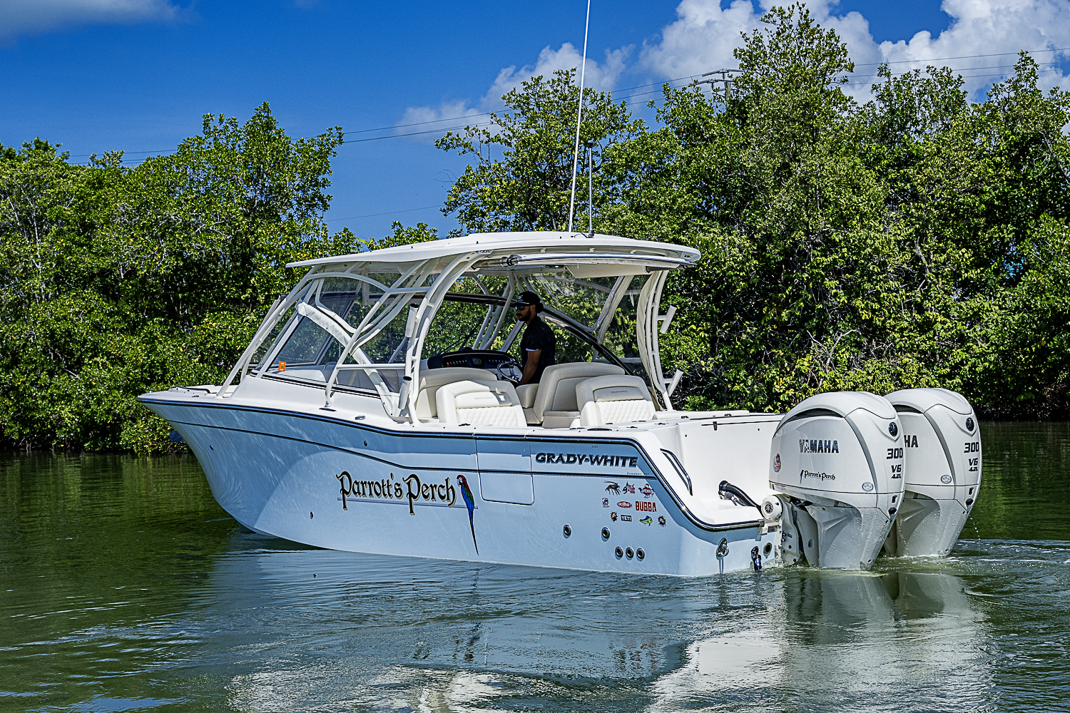 Parrotts Perch yacht photo 22