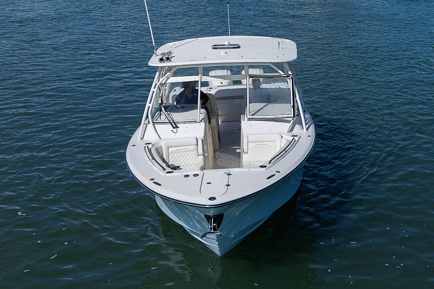 Parrotts Perch yacht photo 82
