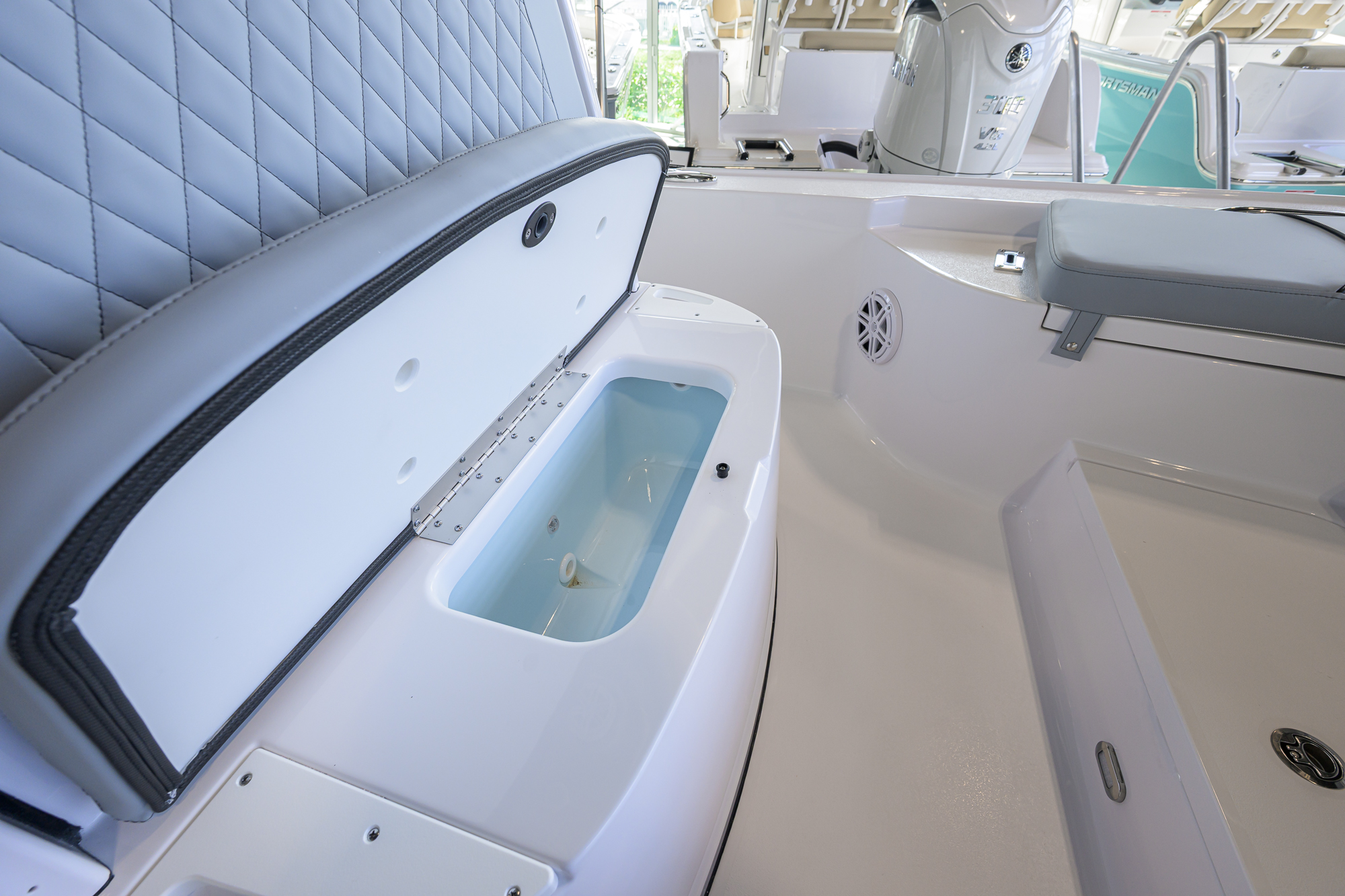 22 Sportsman 227 Masters 29795 yacht photo 15