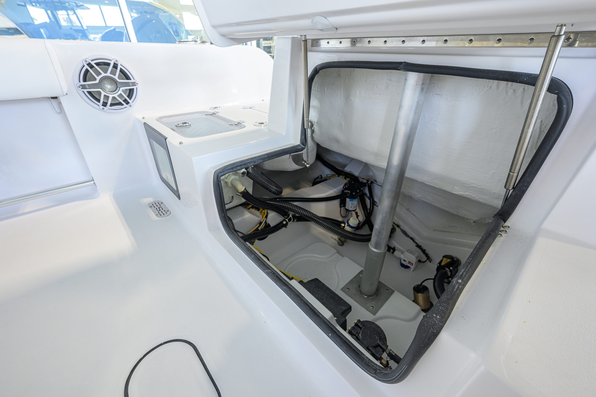 23 Sportsman 231 Heritage 29759 yacht photo 34