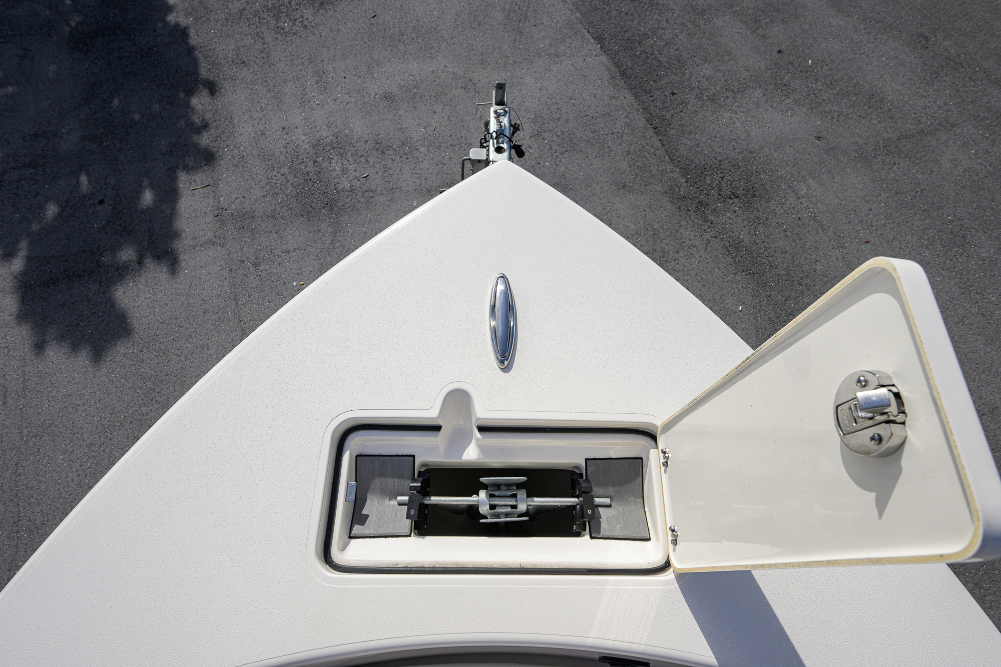 2600-044 yacht photo 23
