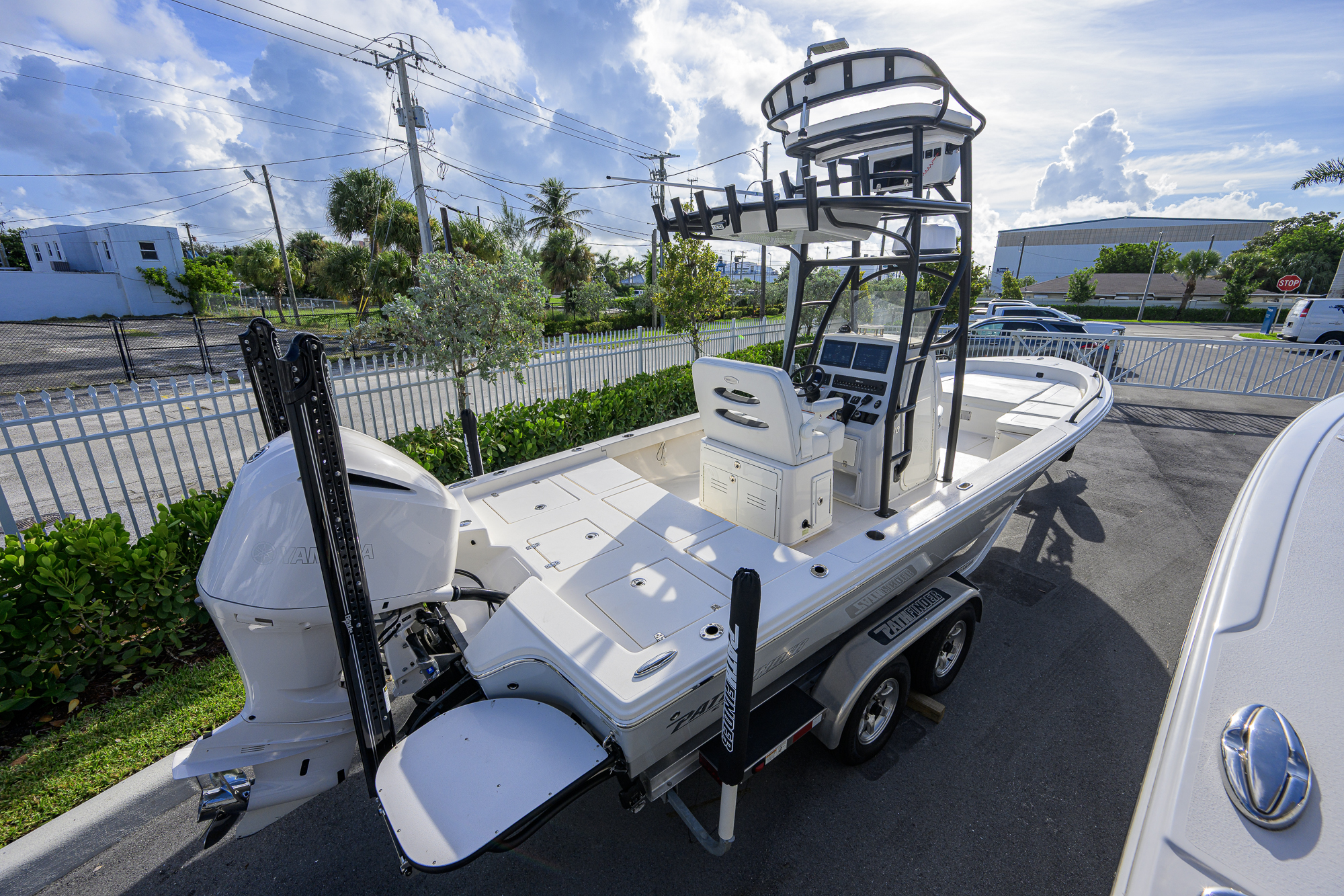 2600-044 yacht photo 10