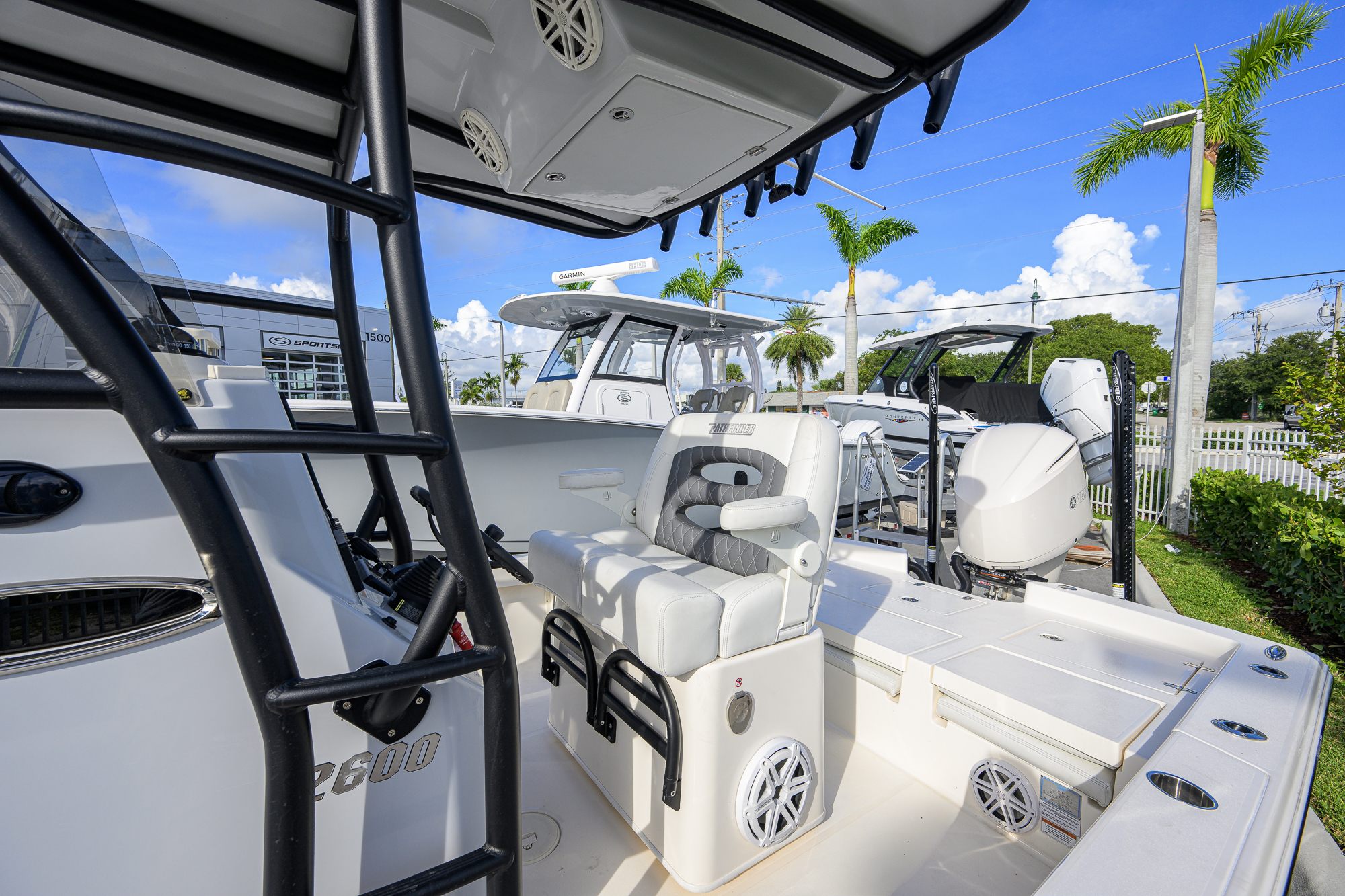2600-044 yacht photo 59