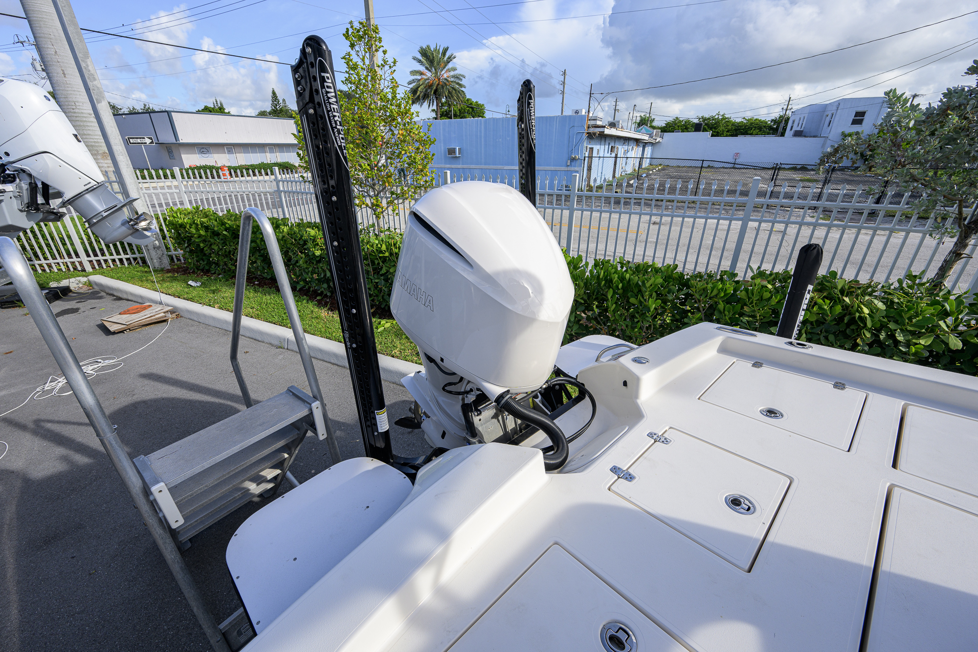 2600-044 yacht photo 46