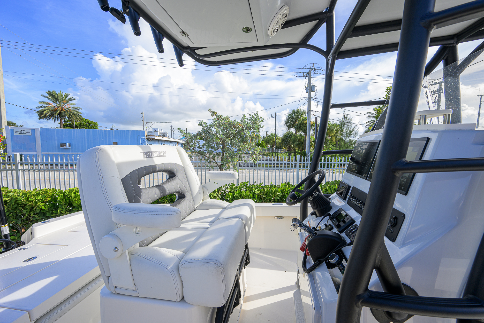 2600-044 yacht photo 57