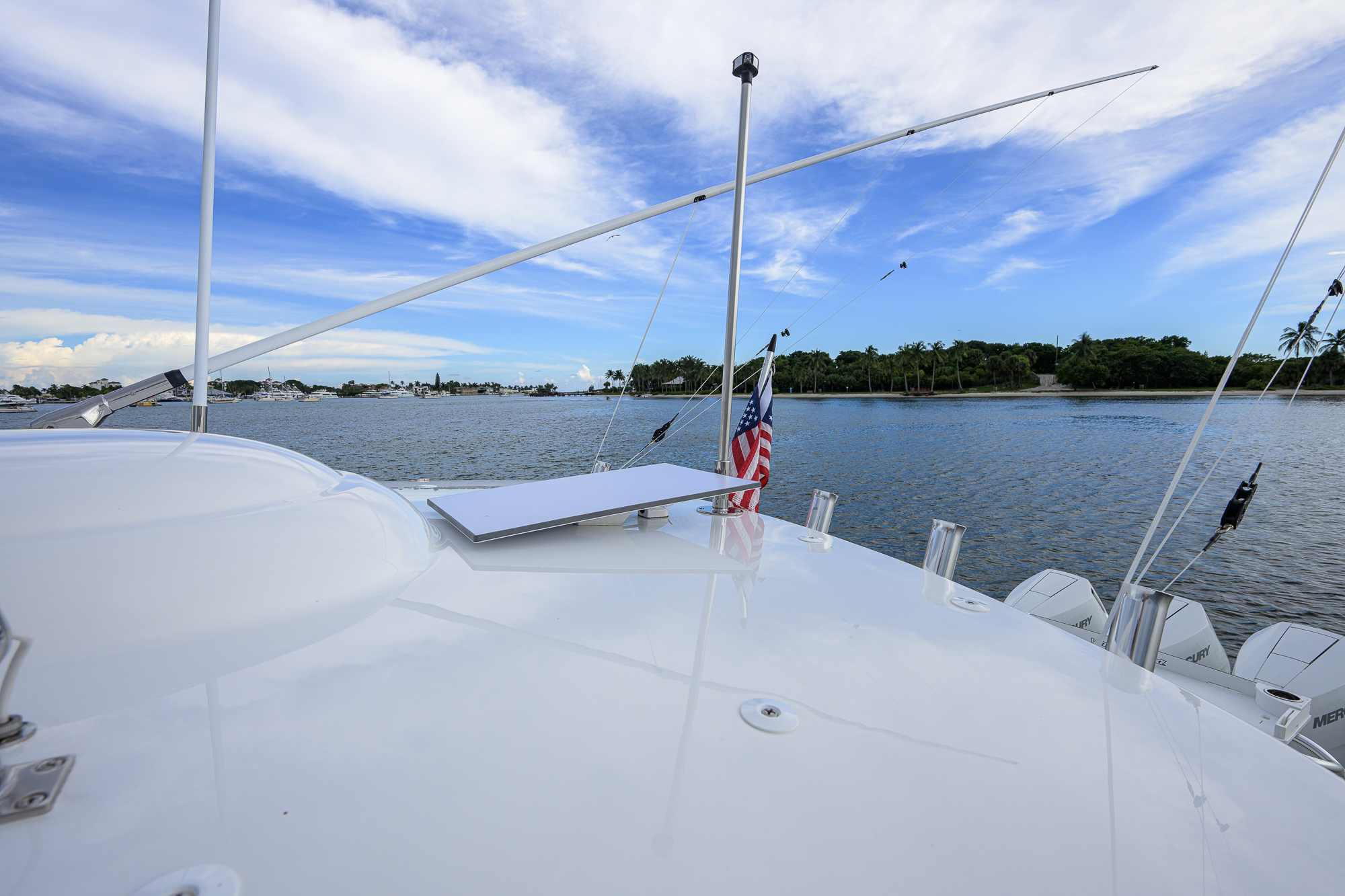 Overbooked yacht photo 92