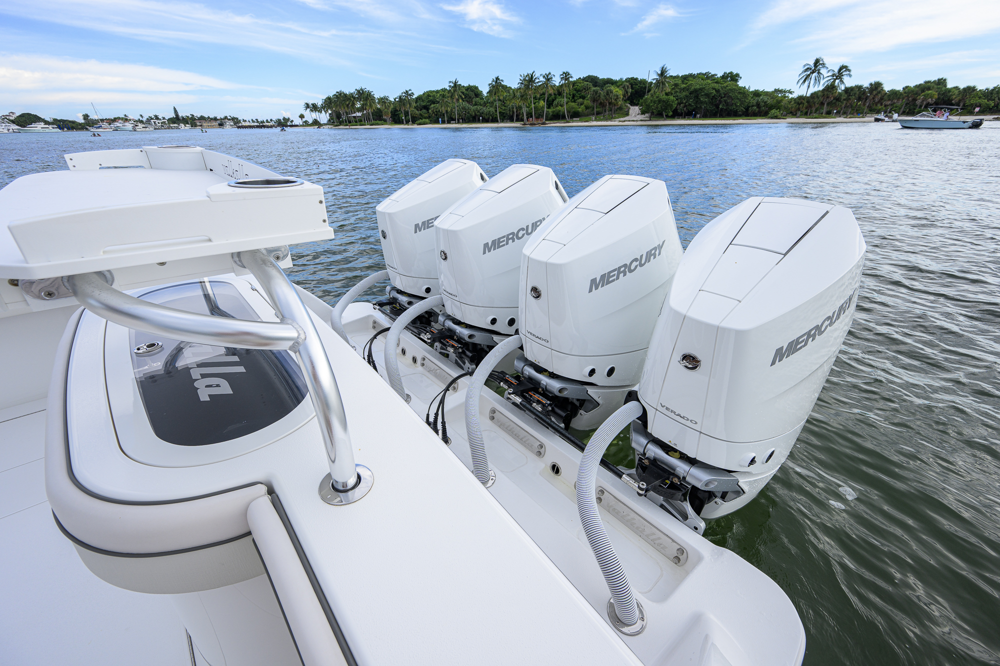 Overbooked yacht photo 71