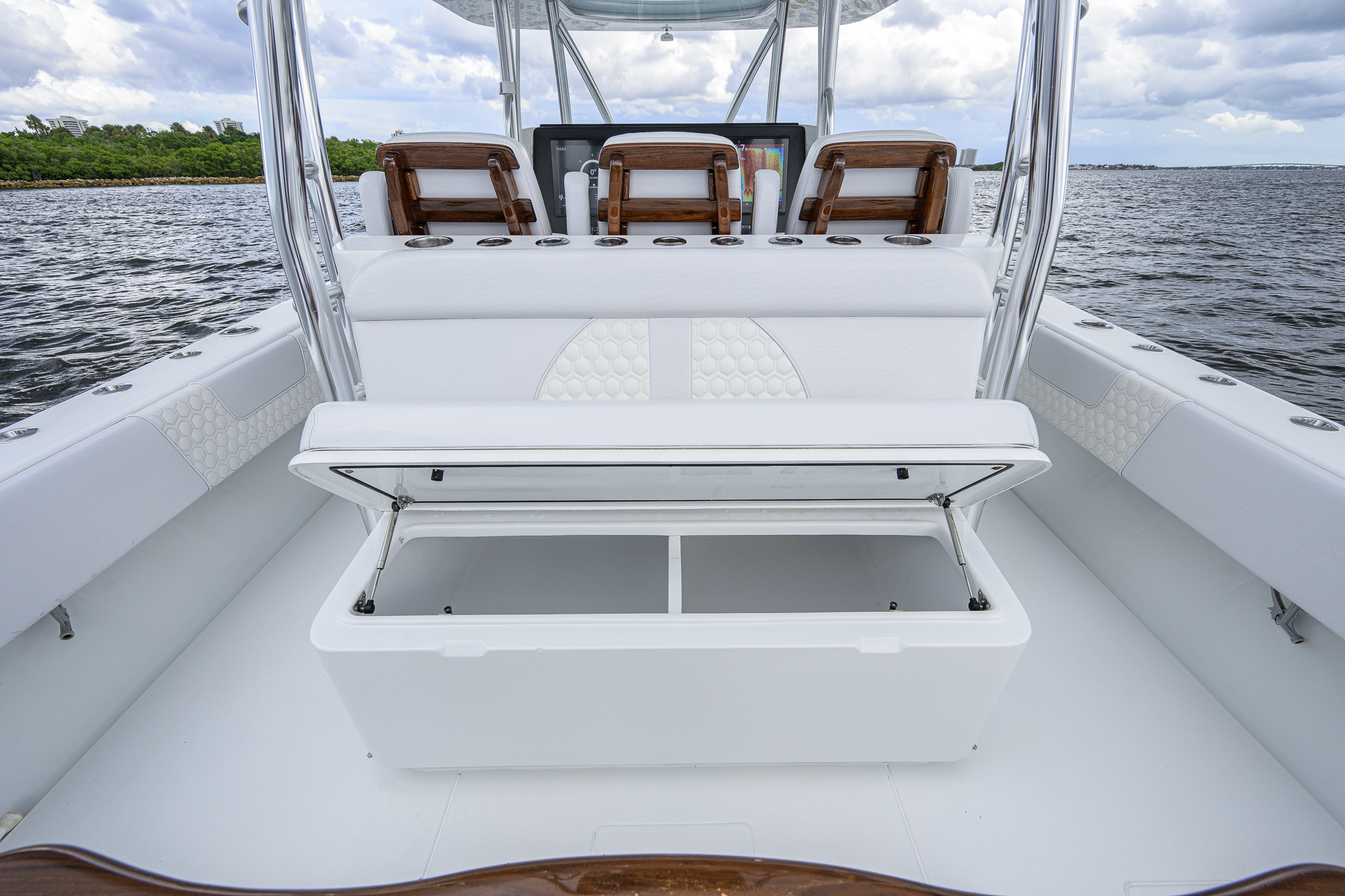 Caught Slippin yacht photo 56