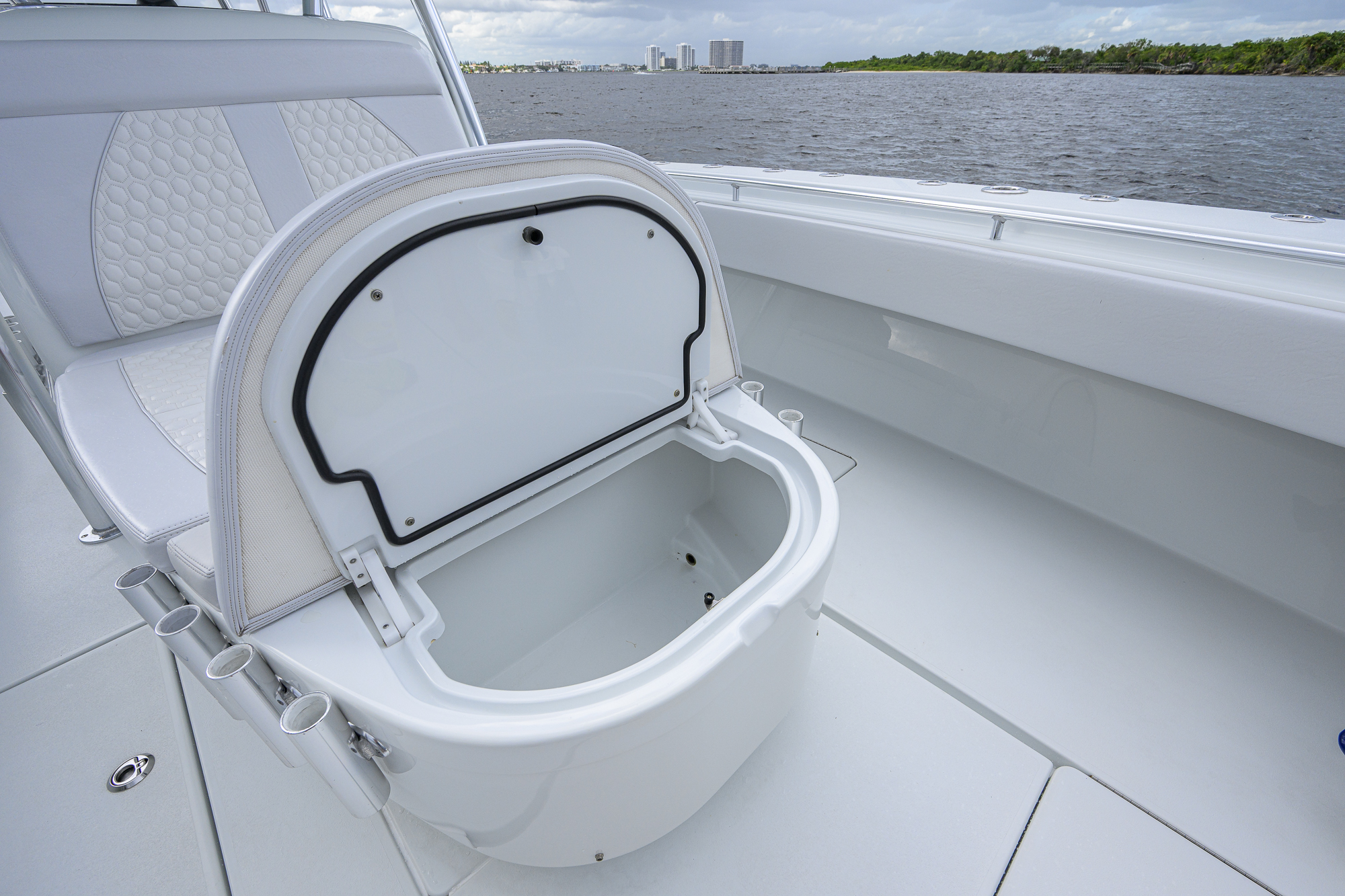 Caught Slippin yacht photo 33
