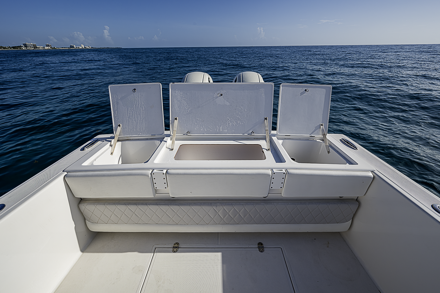 Last Look yacht photo 12