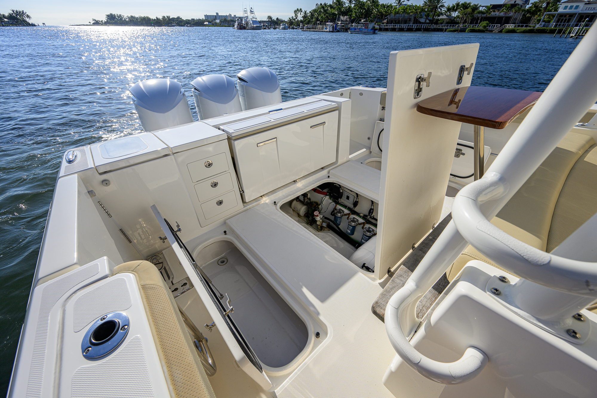 Changes In Latitude yacht photo 56