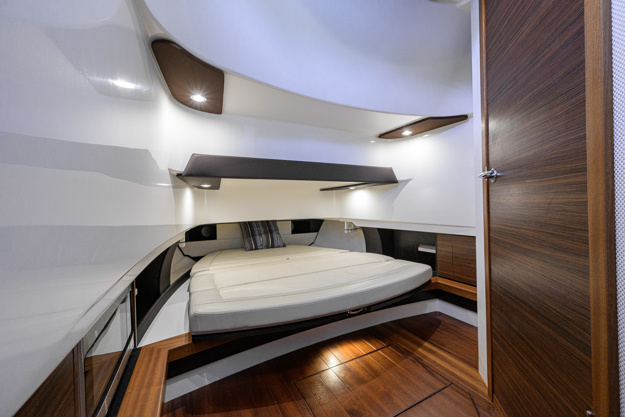 Changes In Latitude yacht photo 81
