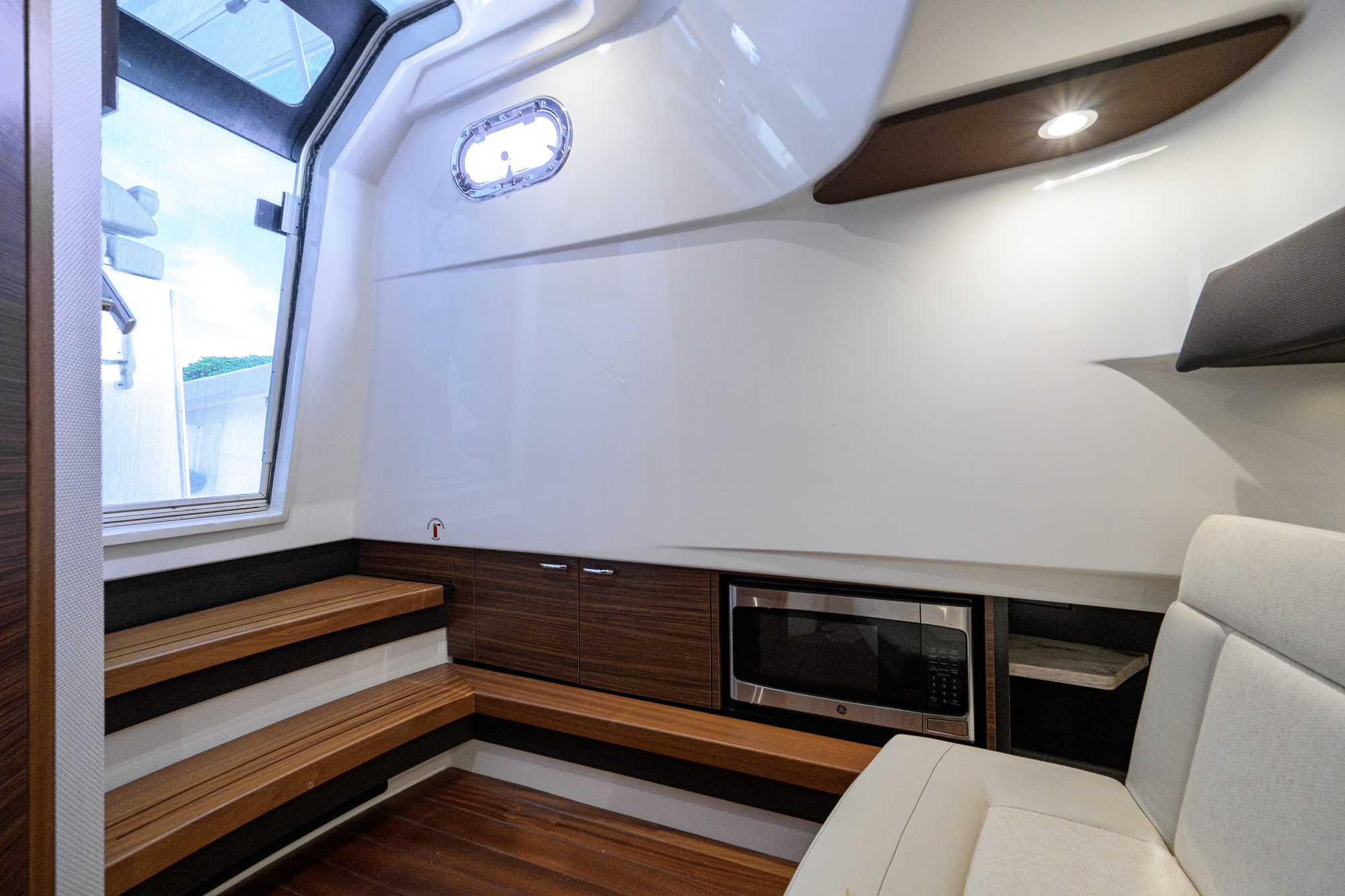 Changes In Latitude yacht photo 80