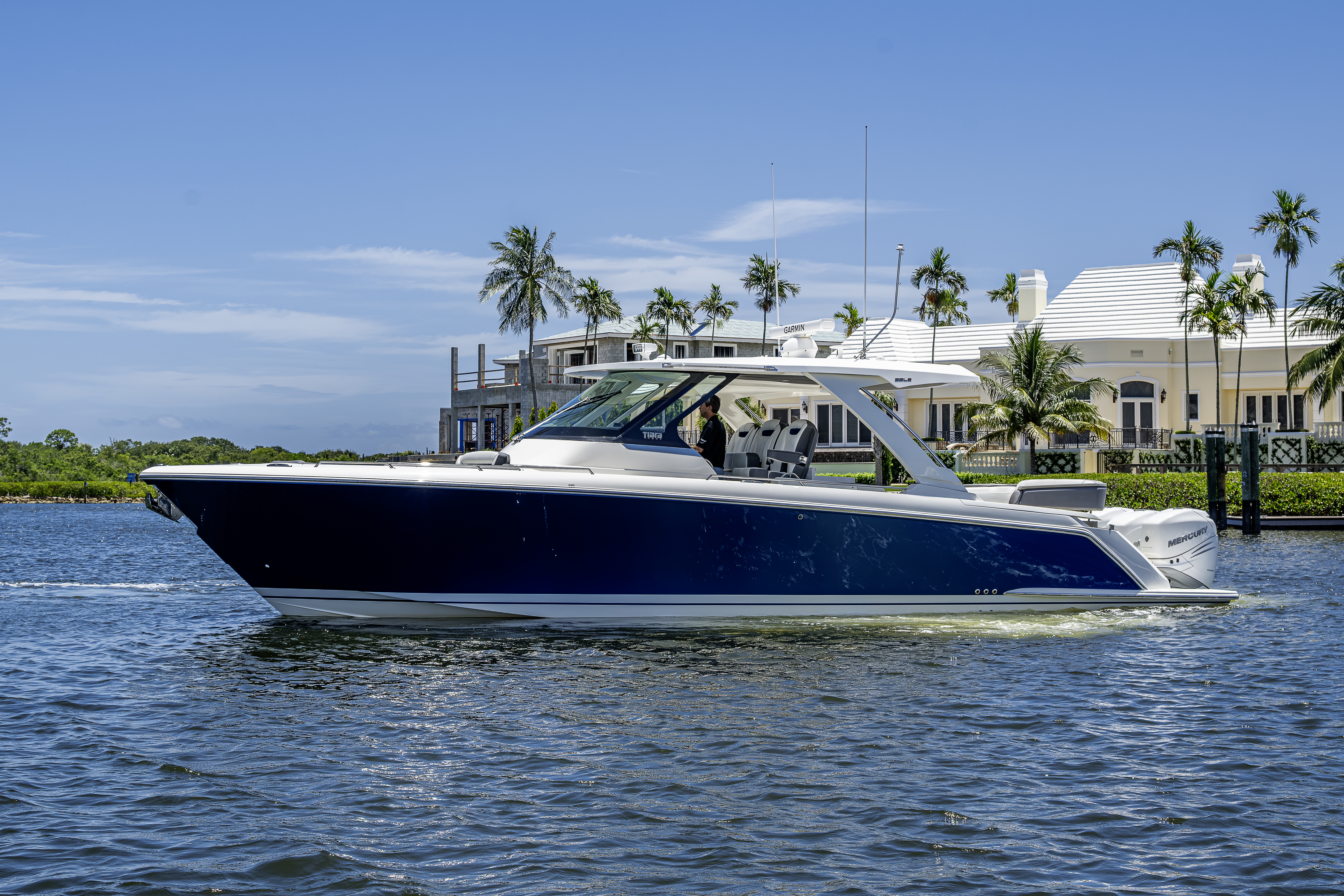 38 Tiara yacht photo 9