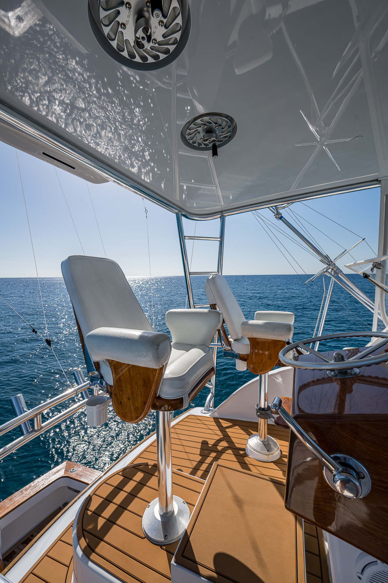 Windy Cay yacht photo 63