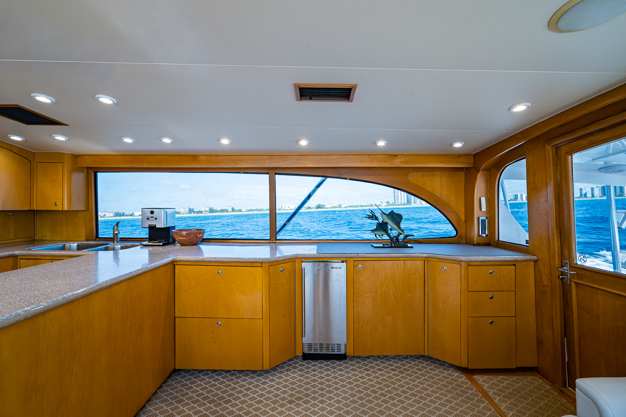 Windy Cay yacht photo 101