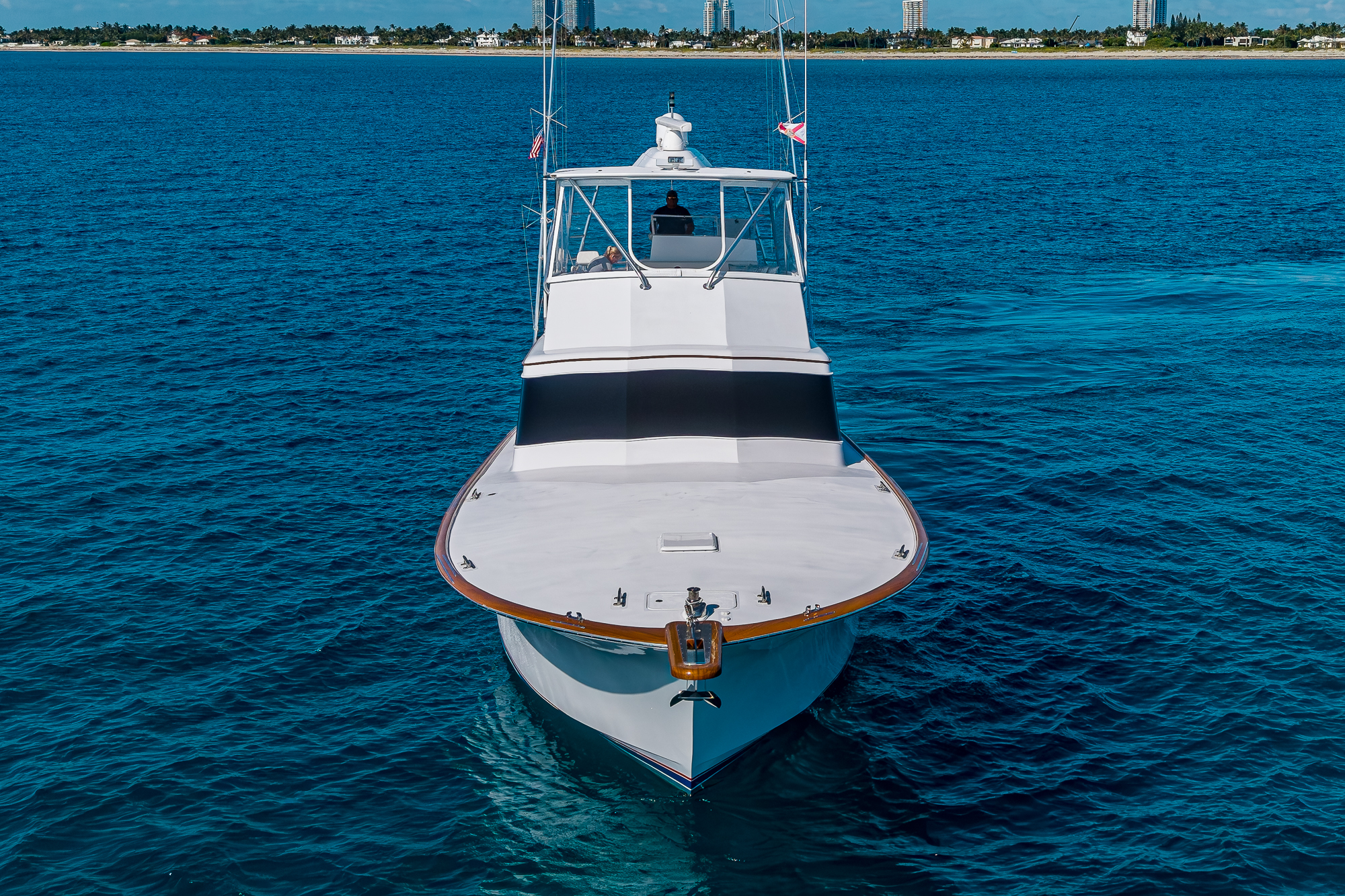 Windy Cay yacht photo 10