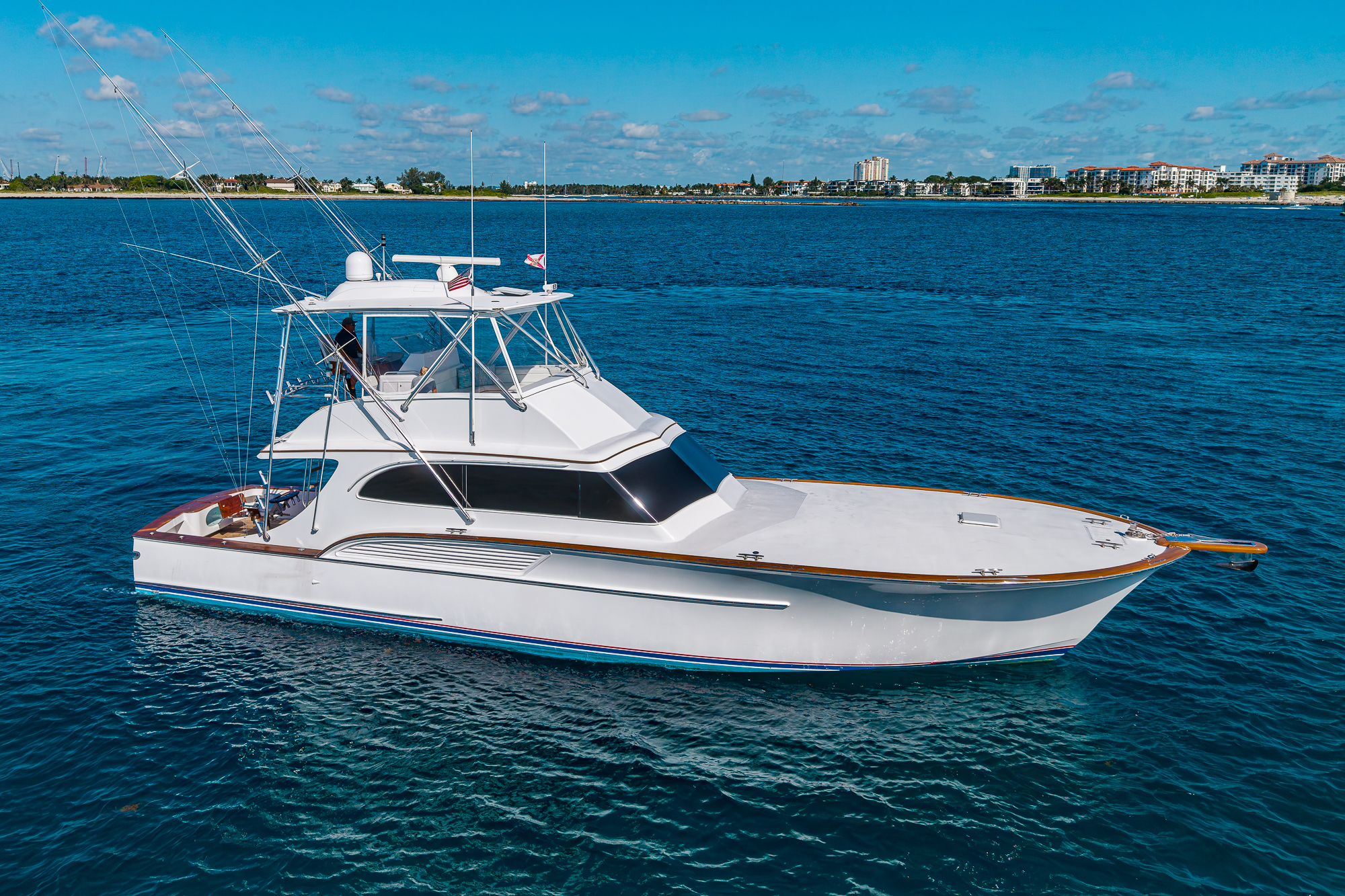 Windy Cay yacht photo 12