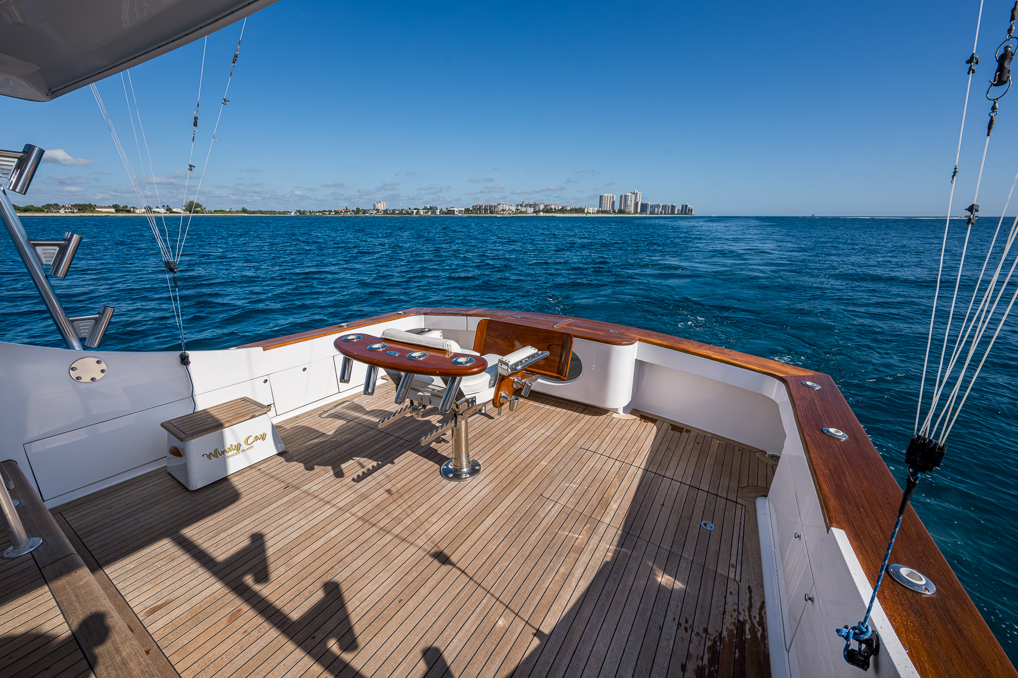 Windy Cay yacht photo 75