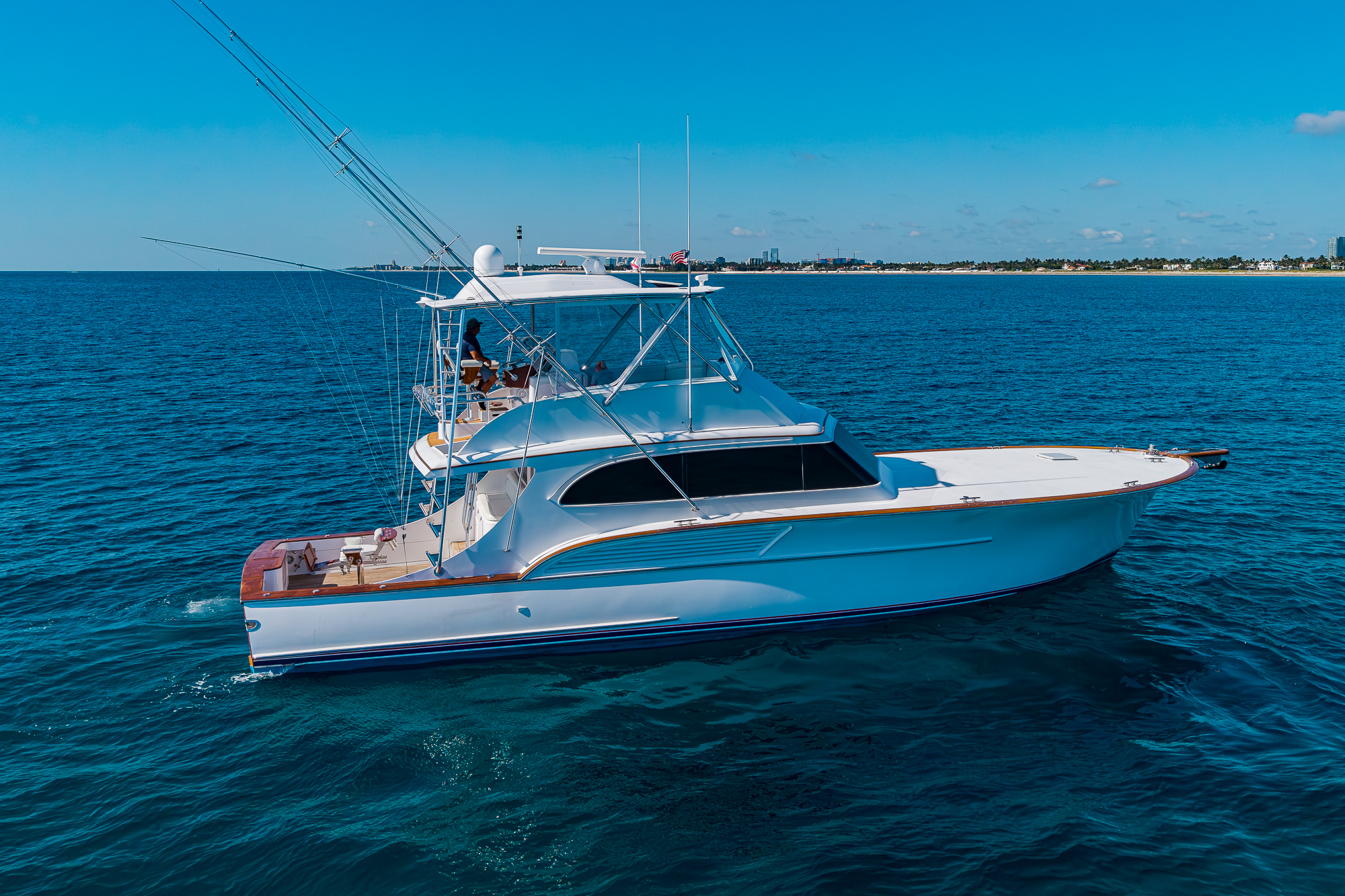 Windy Cay yacht photo 4