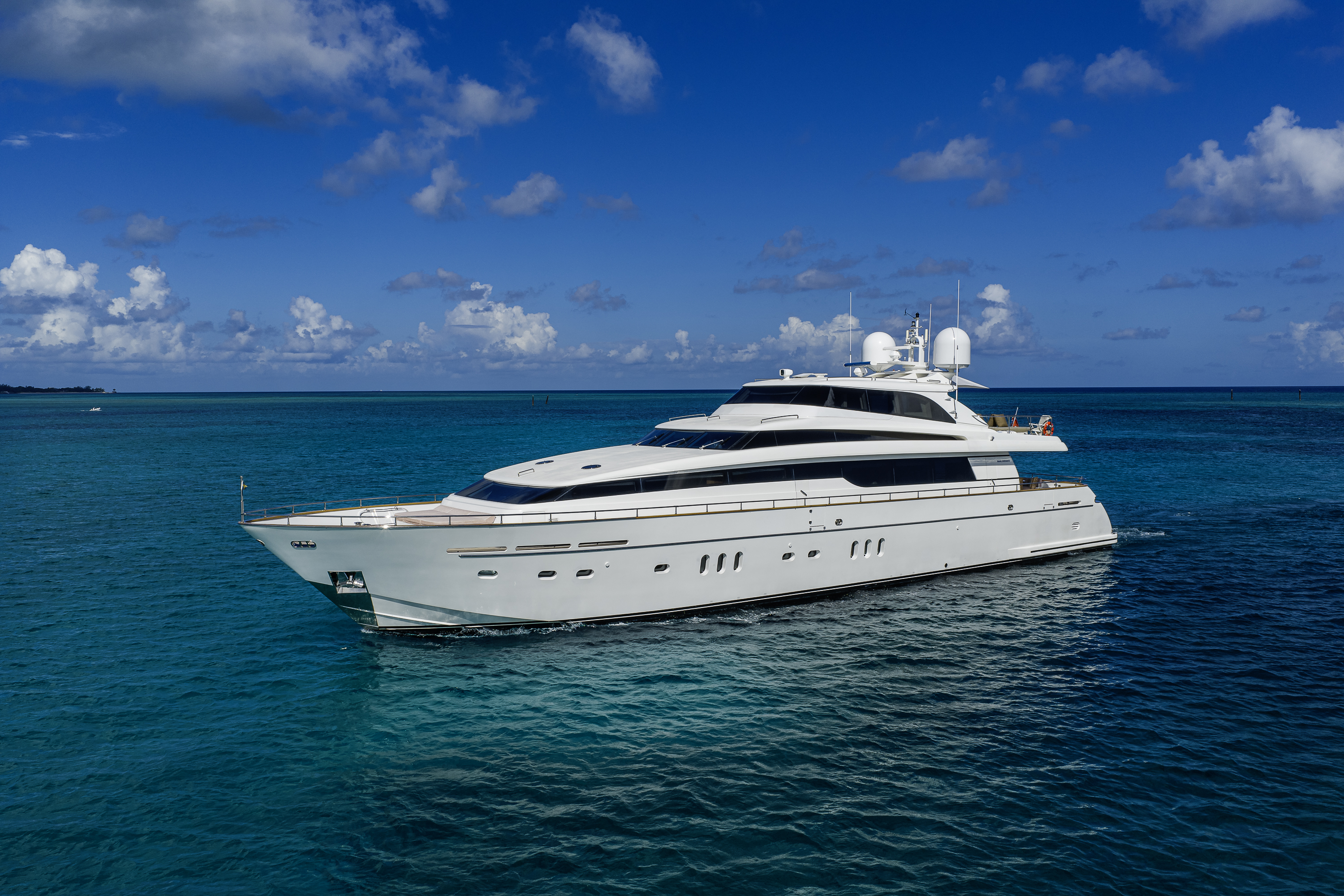 Aleghi yacht photo 10