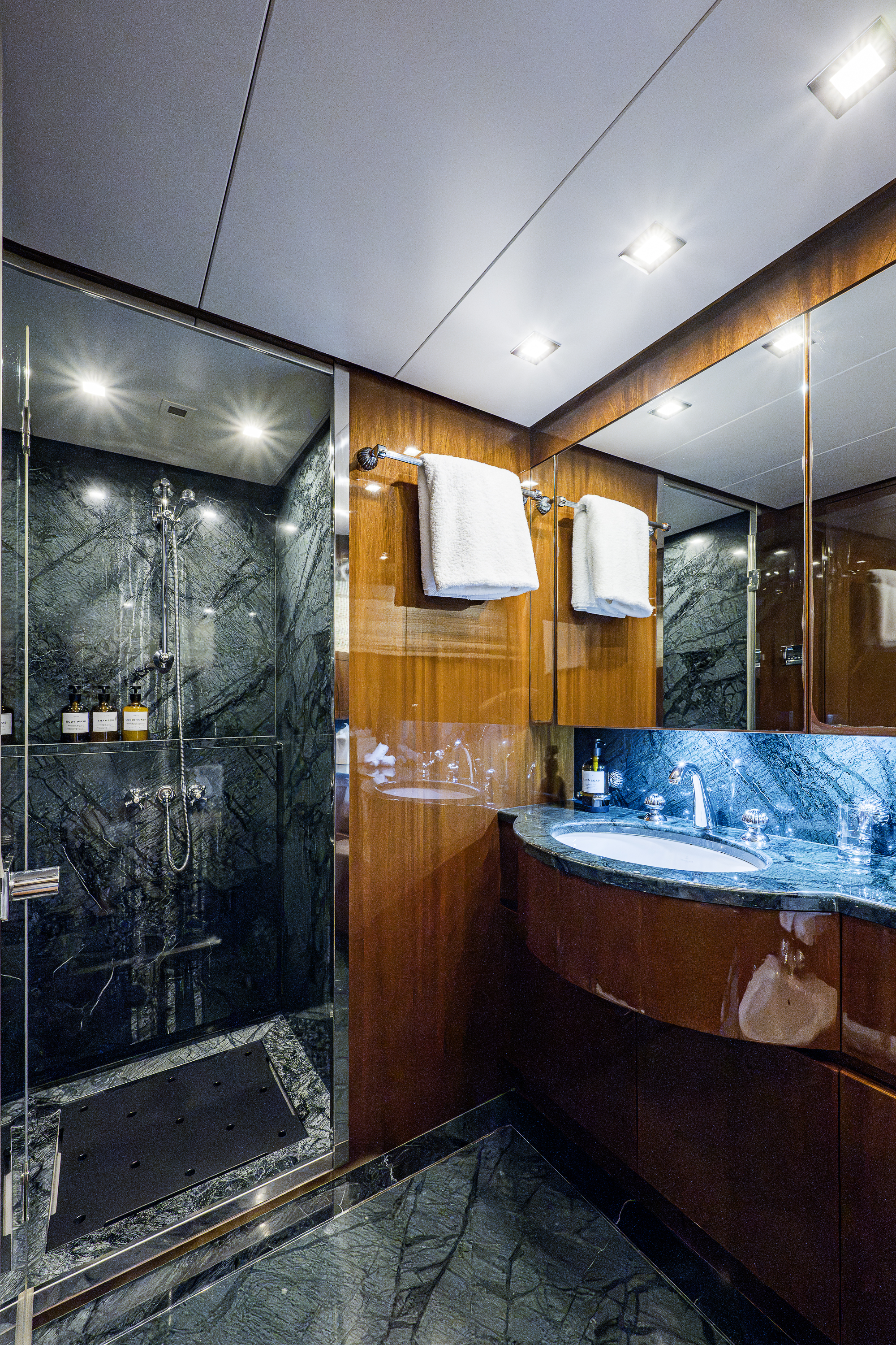 Aleghi yacht photo 171
