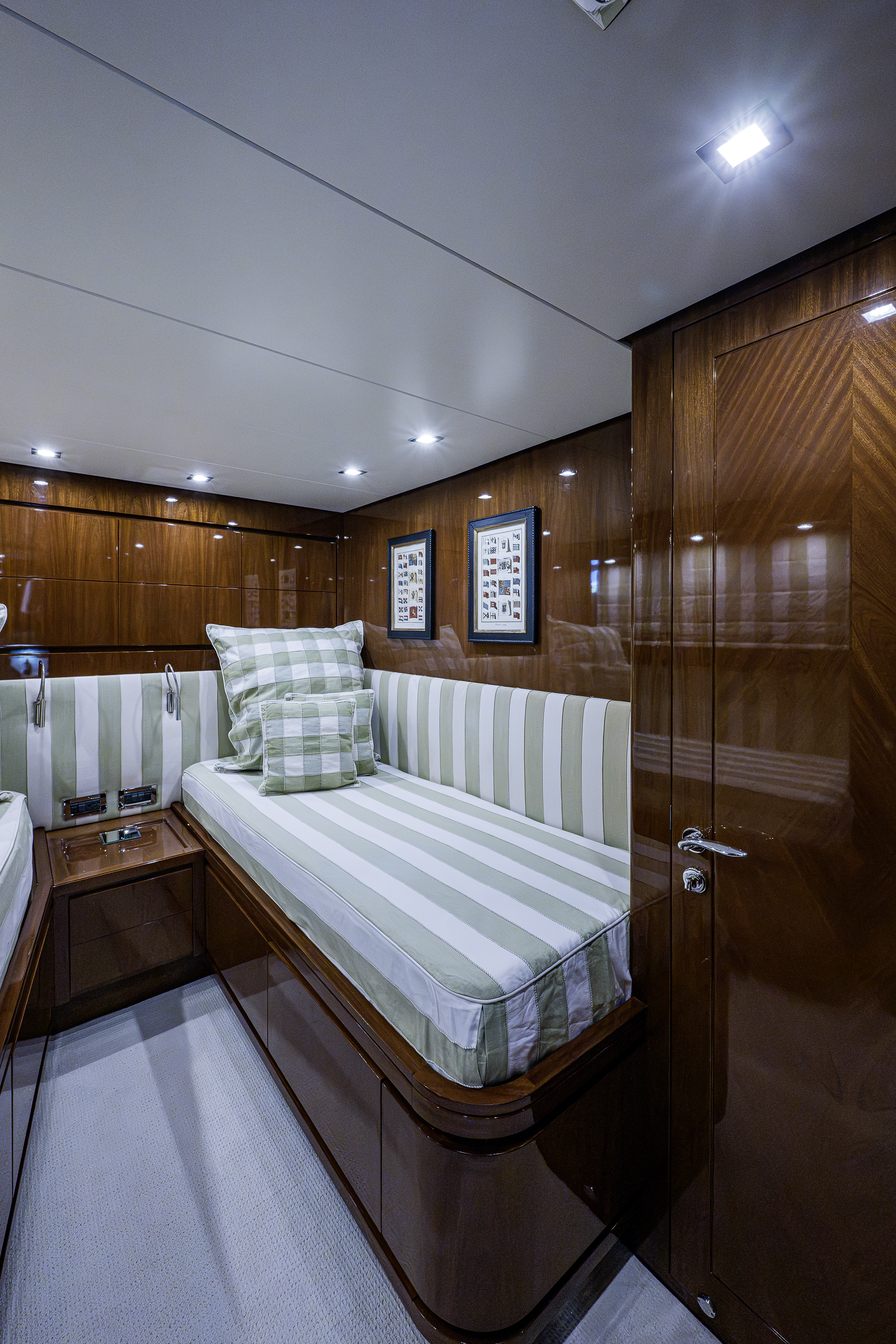Aleghi yacht photo 146