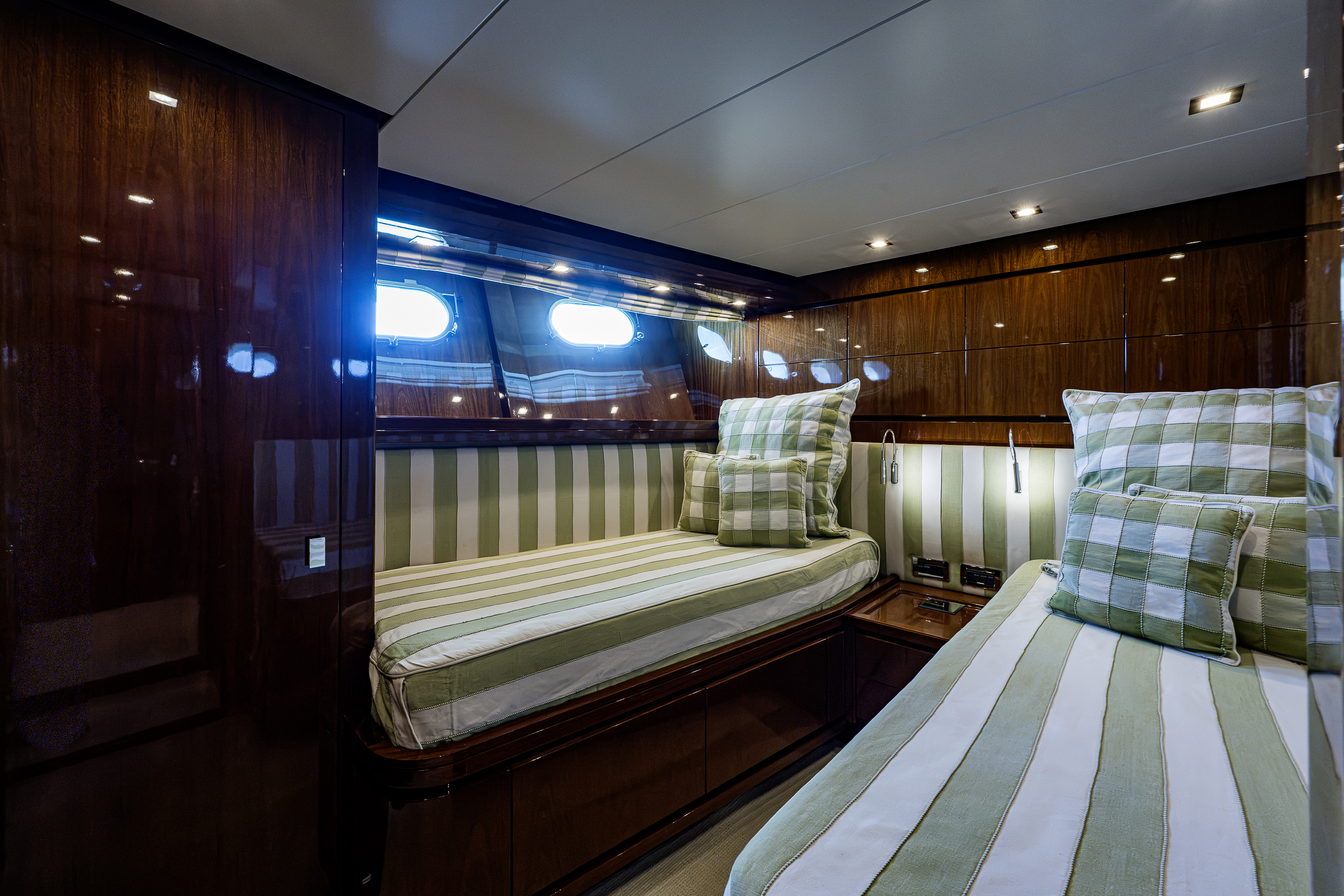 Aleghi yacht photo 143