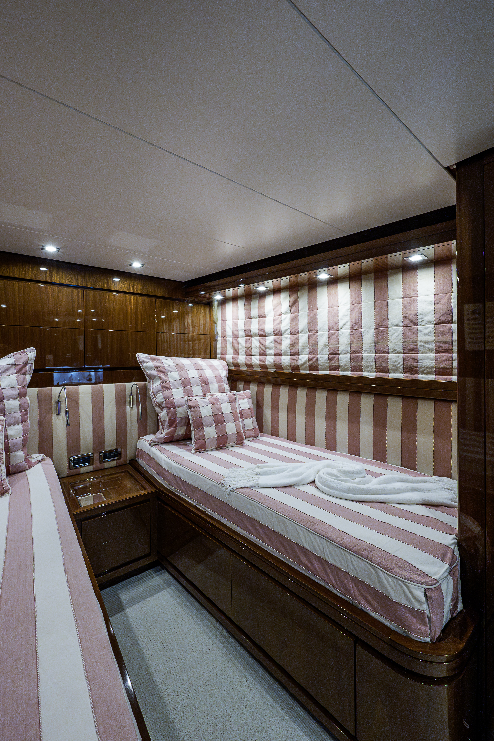 Aleghi yacht photo 156